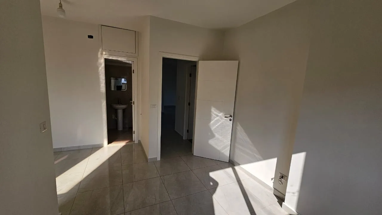 Duplex Apartment for Sale – Fanar — الصورة 4