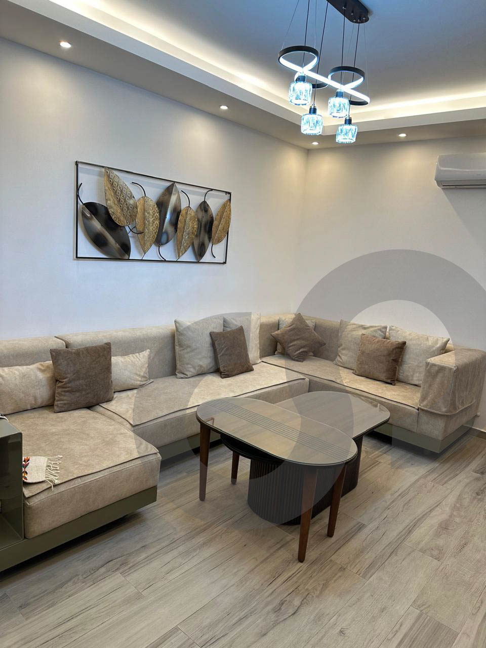 Modern Apartment with Terrace and View- Mar Takla — الصورة 2