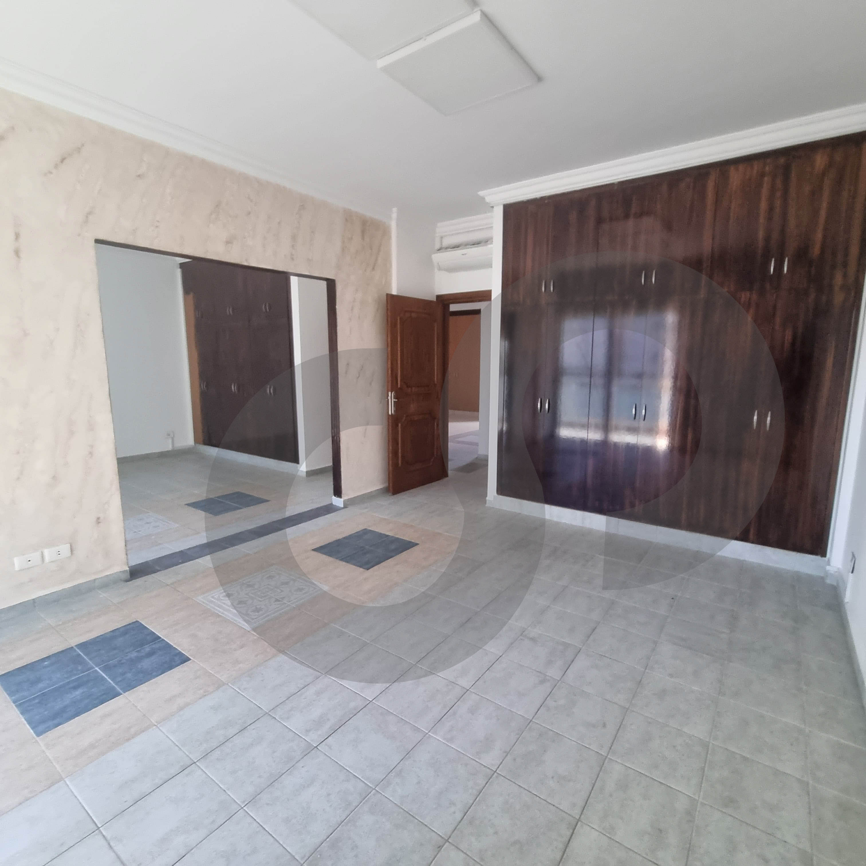 For Rent | 270 SQM Apartment – Jnah | Prestige Area — الصورة 3
