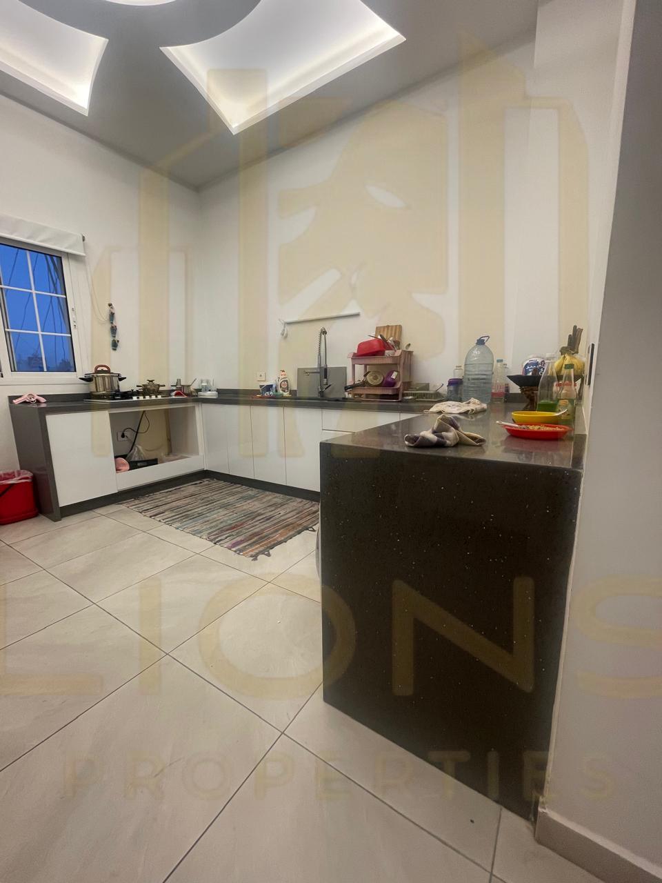 Metn Daoura Apartment for Sale 280m2 + 120 m2 Terrace — الصورة 2
