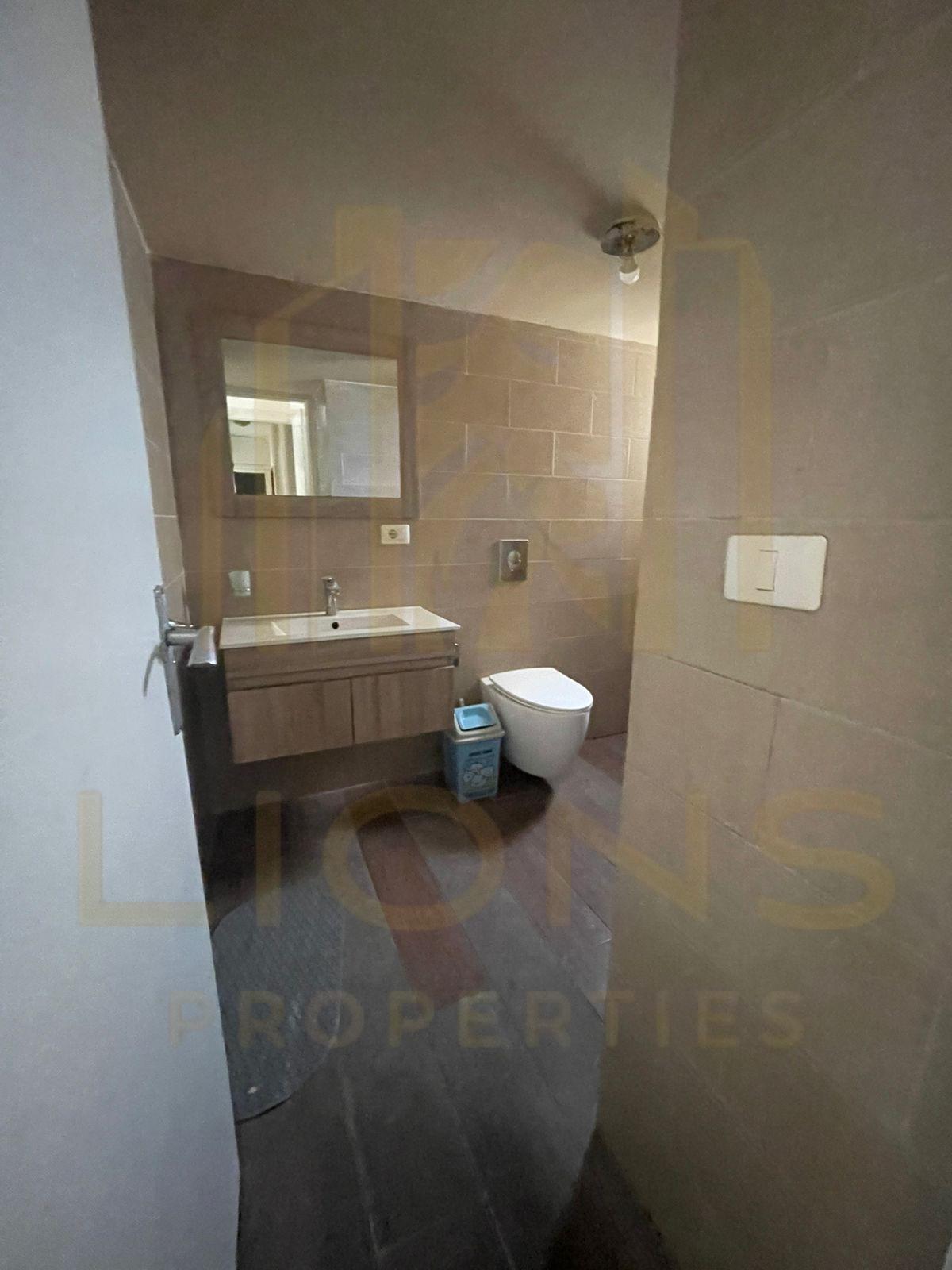 Metn Naccache Apartment for Sale 200m2 — الصورة 3