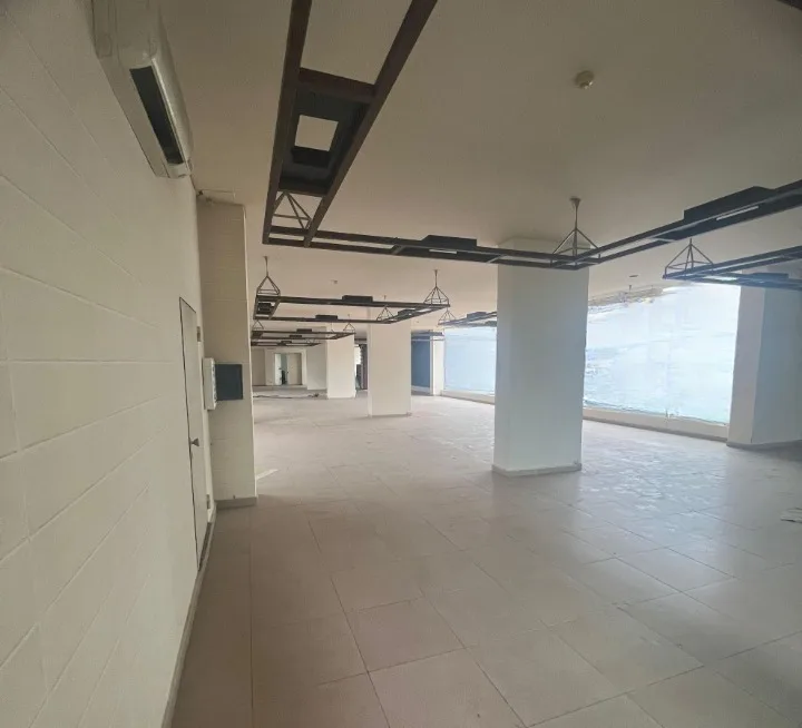 Showroom for Rent in Sin El Fil — الصورة 3