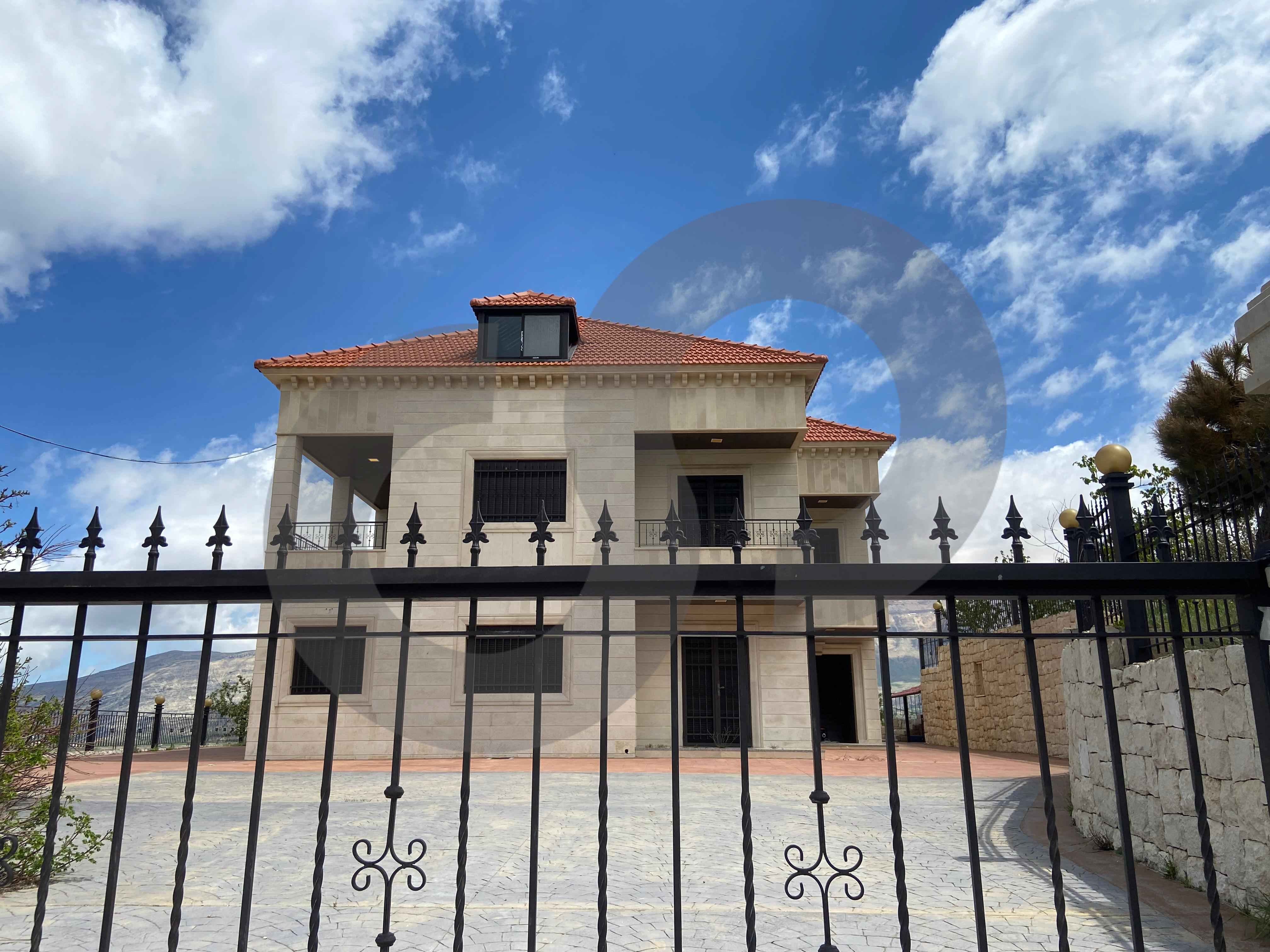MOUNTAIN VIEWS/building/ bazzoun-bcharre — الصورة 2