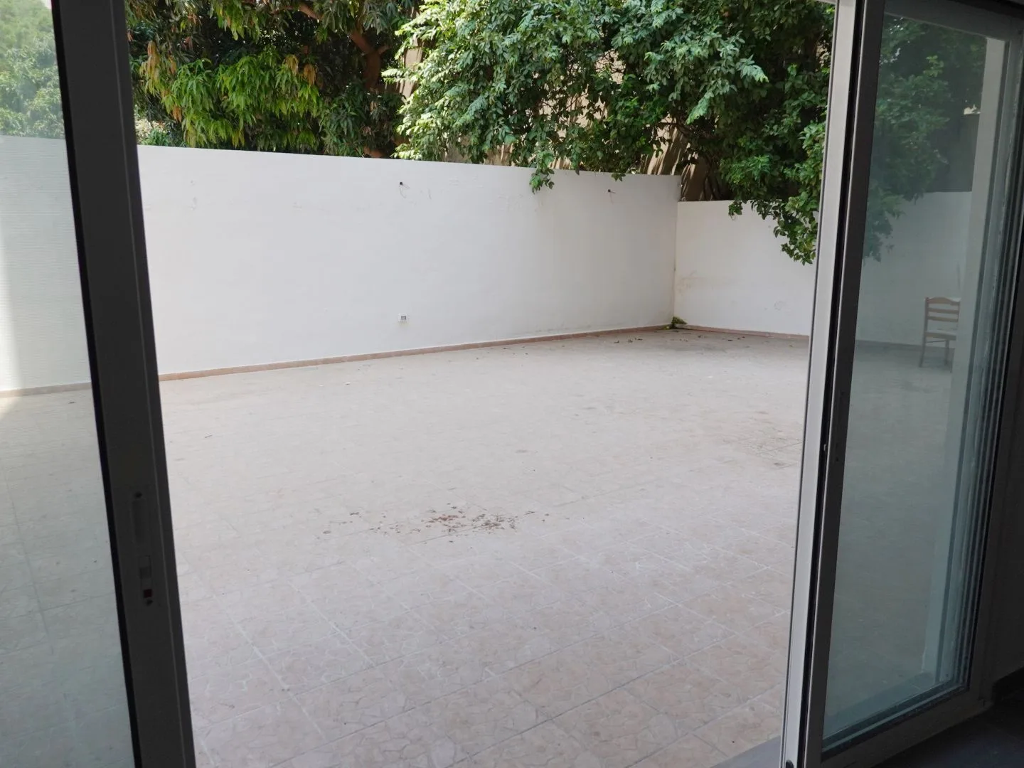 Apartment for Rent or Sale in Furn El Chebbak — الصورة 3