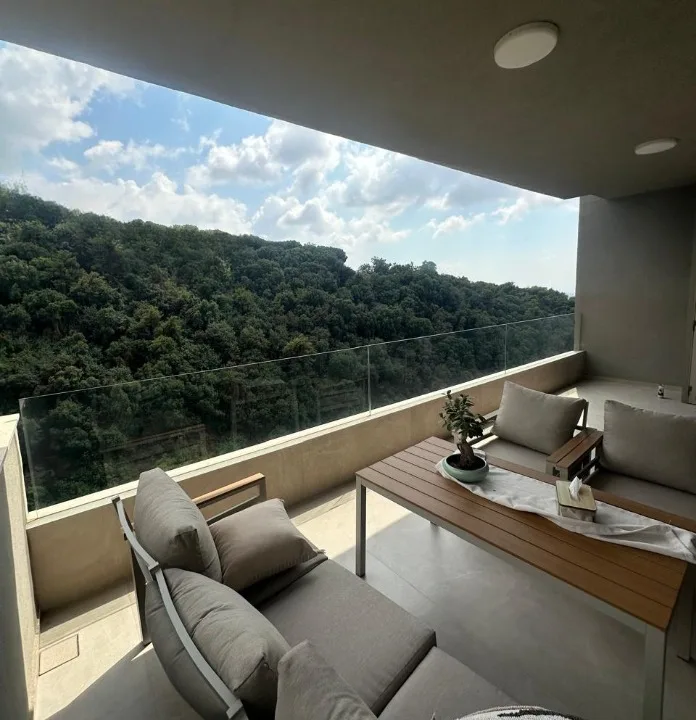 Furnished Apartment for Sale in Mar Roukoz — الصورة 2