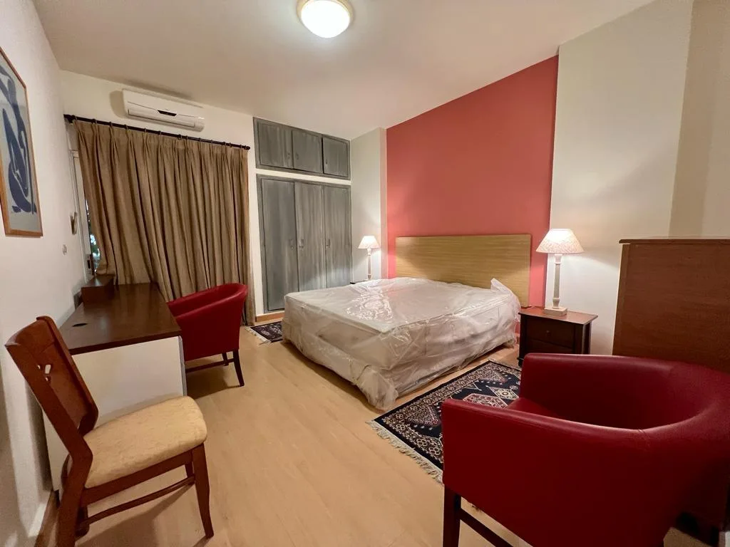 Furnished Apartment for Rent – Achrafieh — الصورة 4