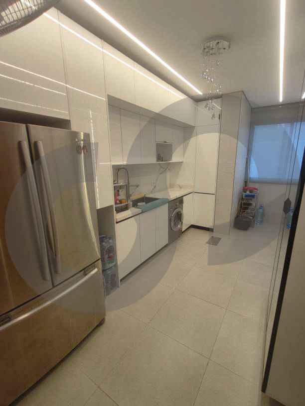 Secure and Quiet Environment/FURN EL CHEBBAK, BAABDA — الصورة 2