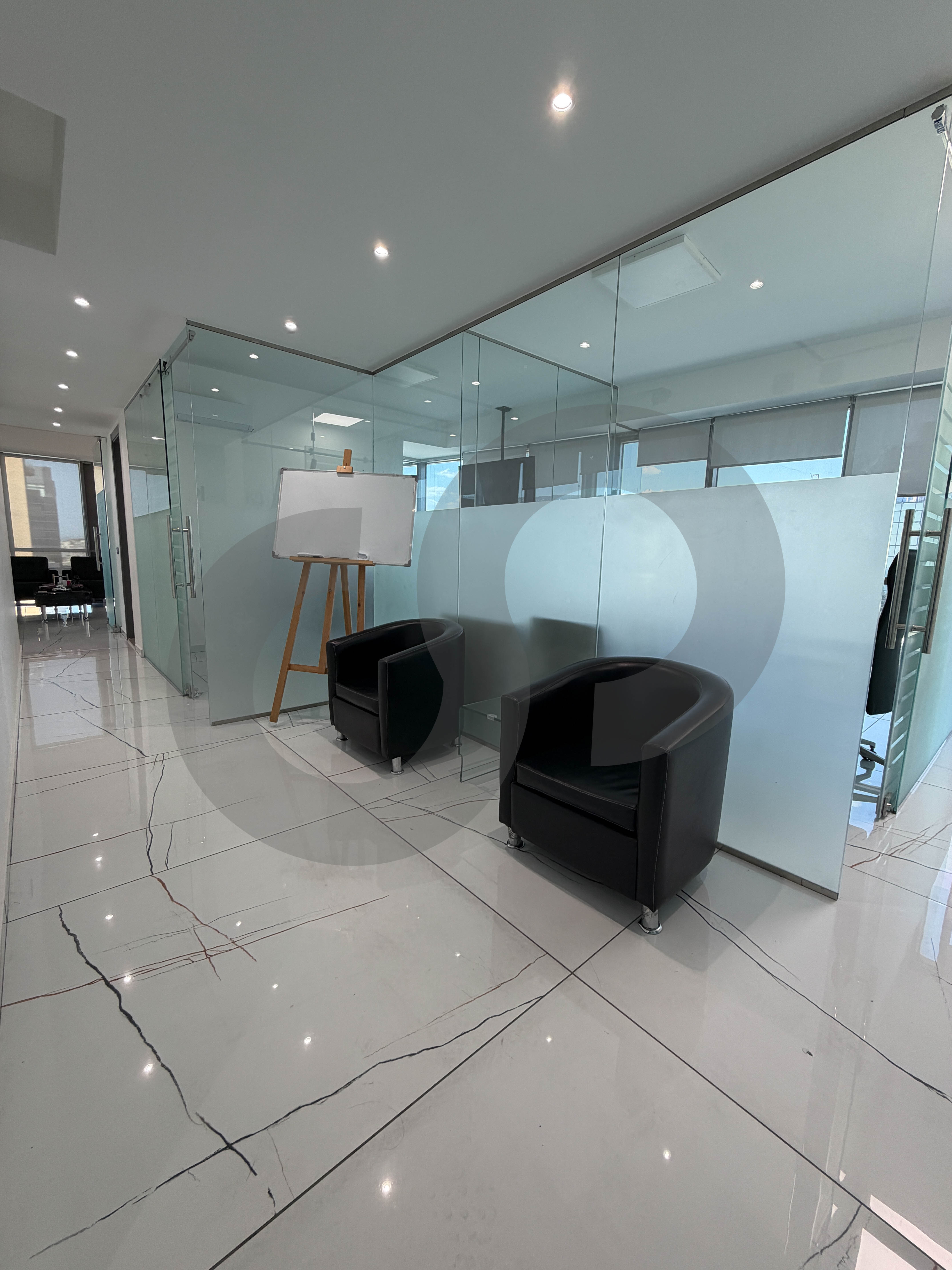 135 SQM OFFICE FOR RENT IN DBAYEH — الصورة 2