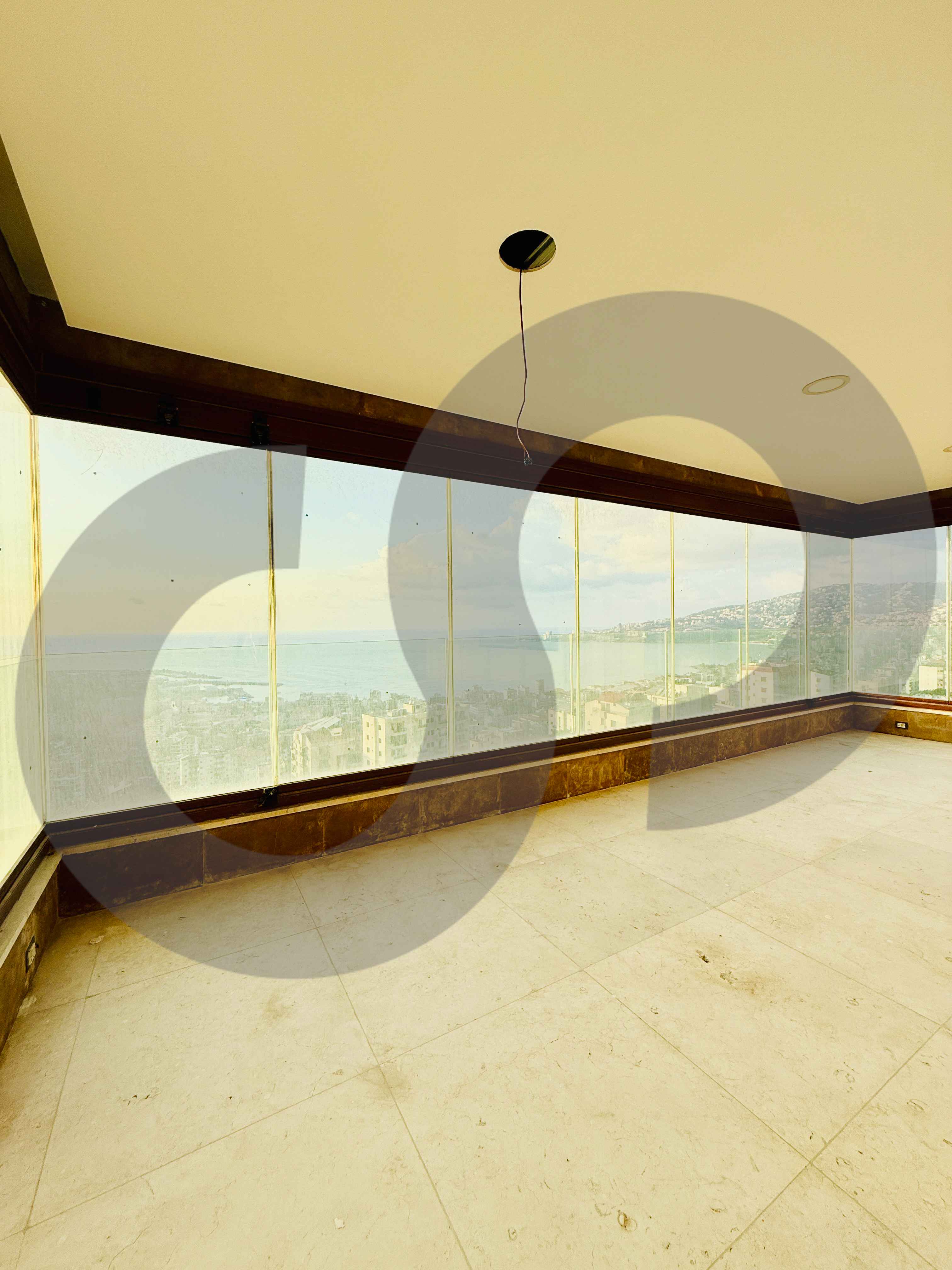 SUPER PRIME LOCATION/HARISSA main highway,GHADIR,KESEROUAN /SEA VIEW — الصورة 3