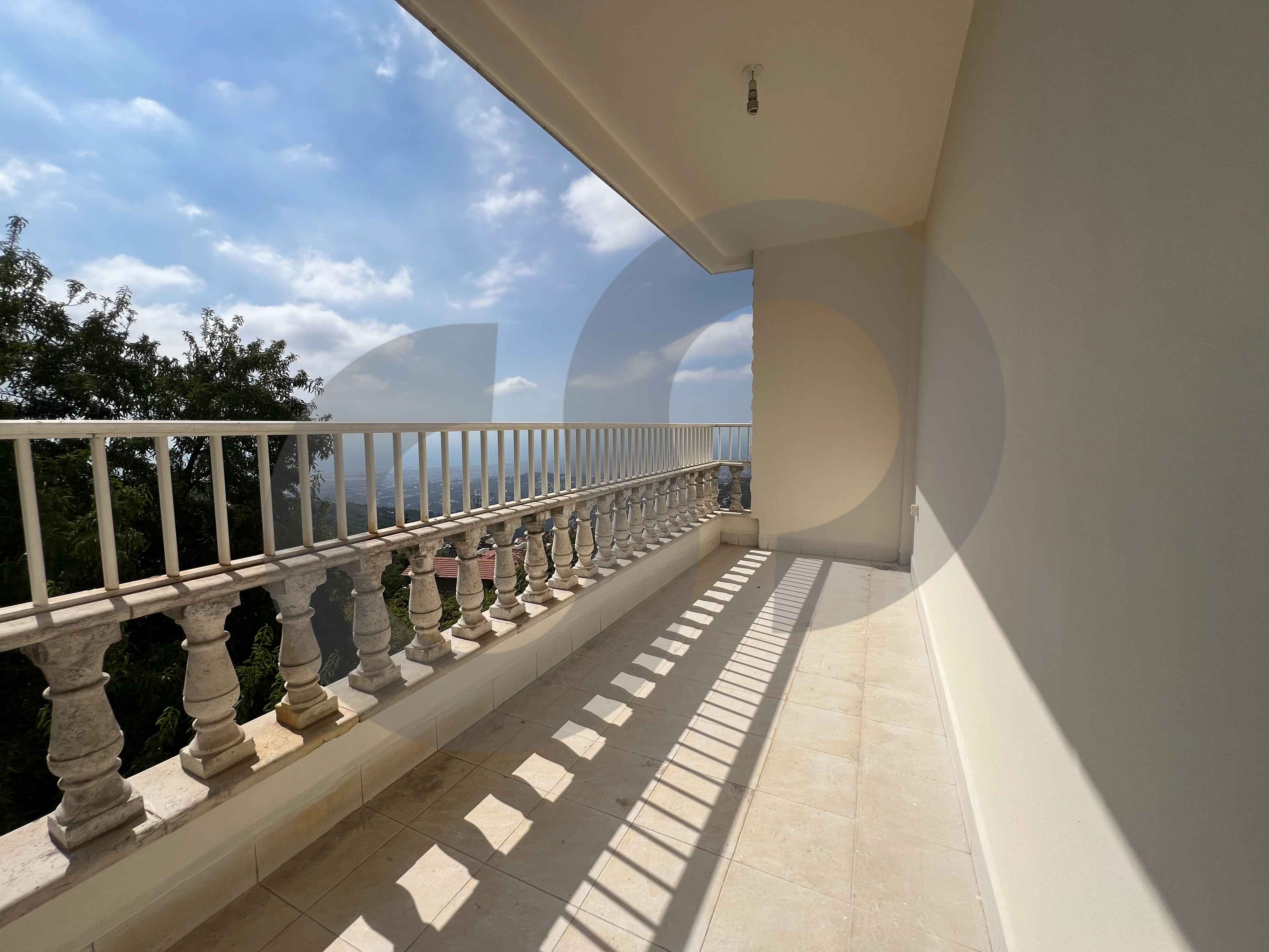 For Sale | Aley Town | Calm Neighborhood ! — الصورة 3