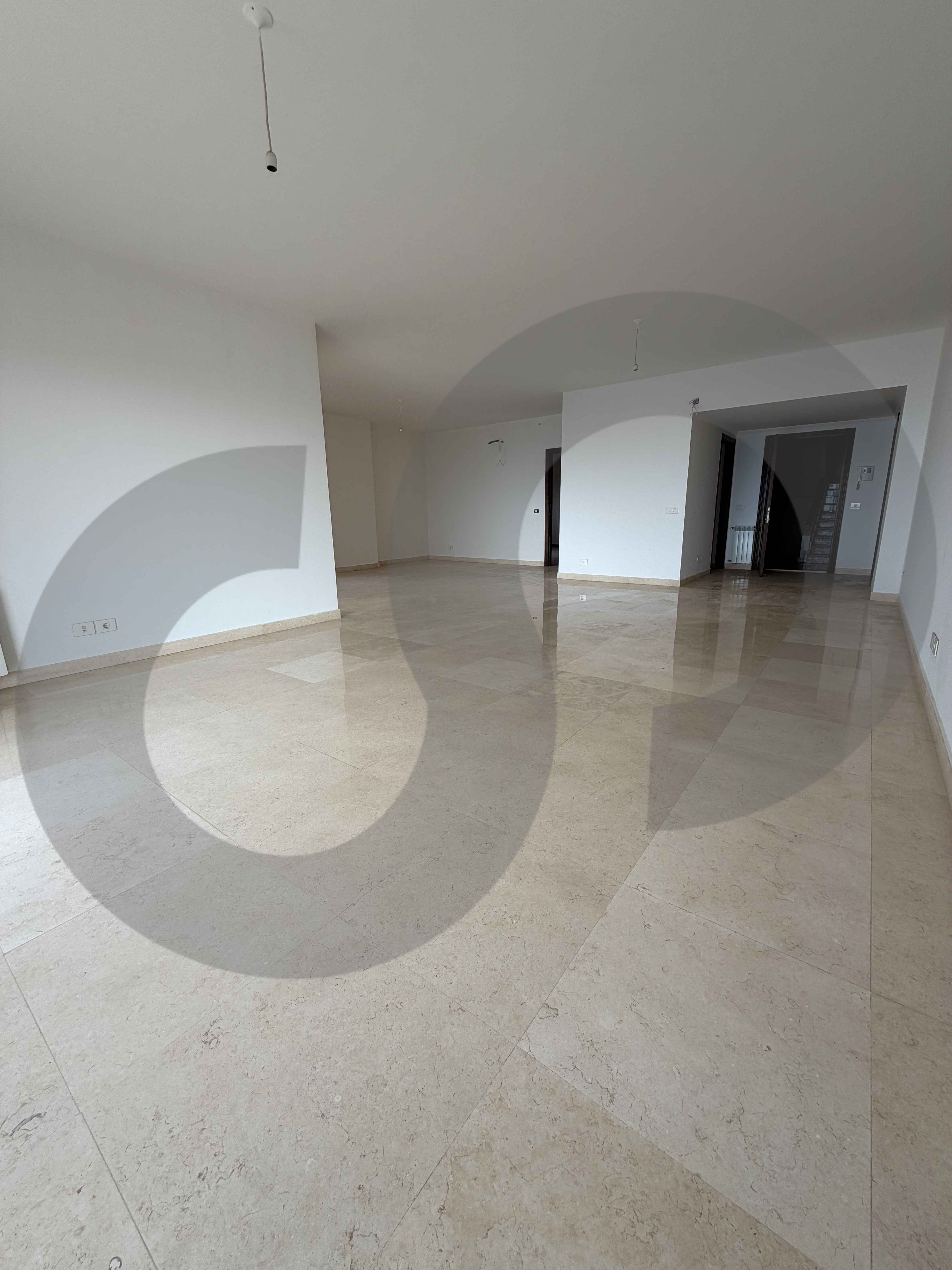 JANITOR SERVICE/3 balconies/storage room/Dbaye / REF#DF134237. — الصورة 3