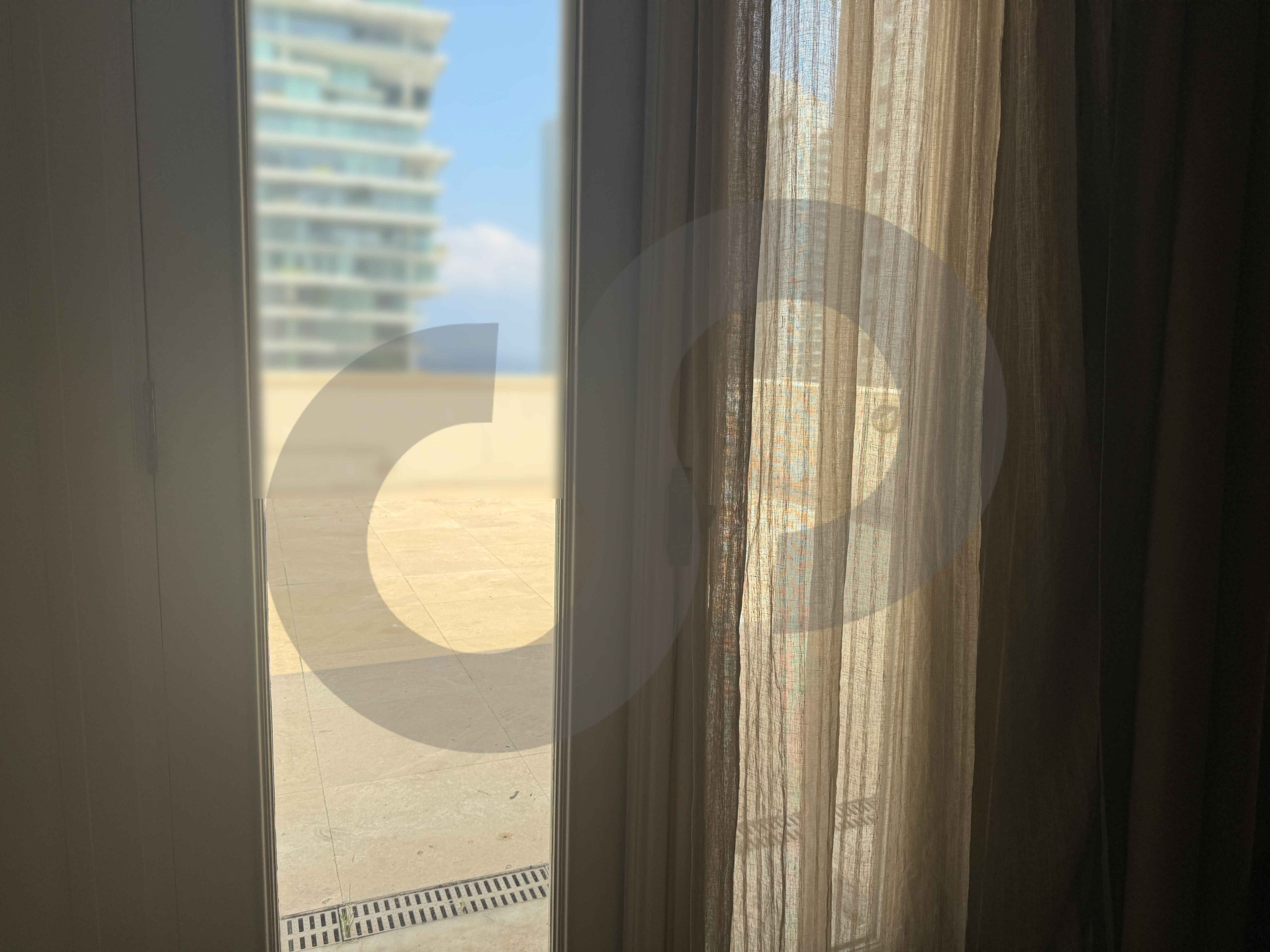 FULLY FURNISHED/penthouse/Downtown district /and skyline — photo 3