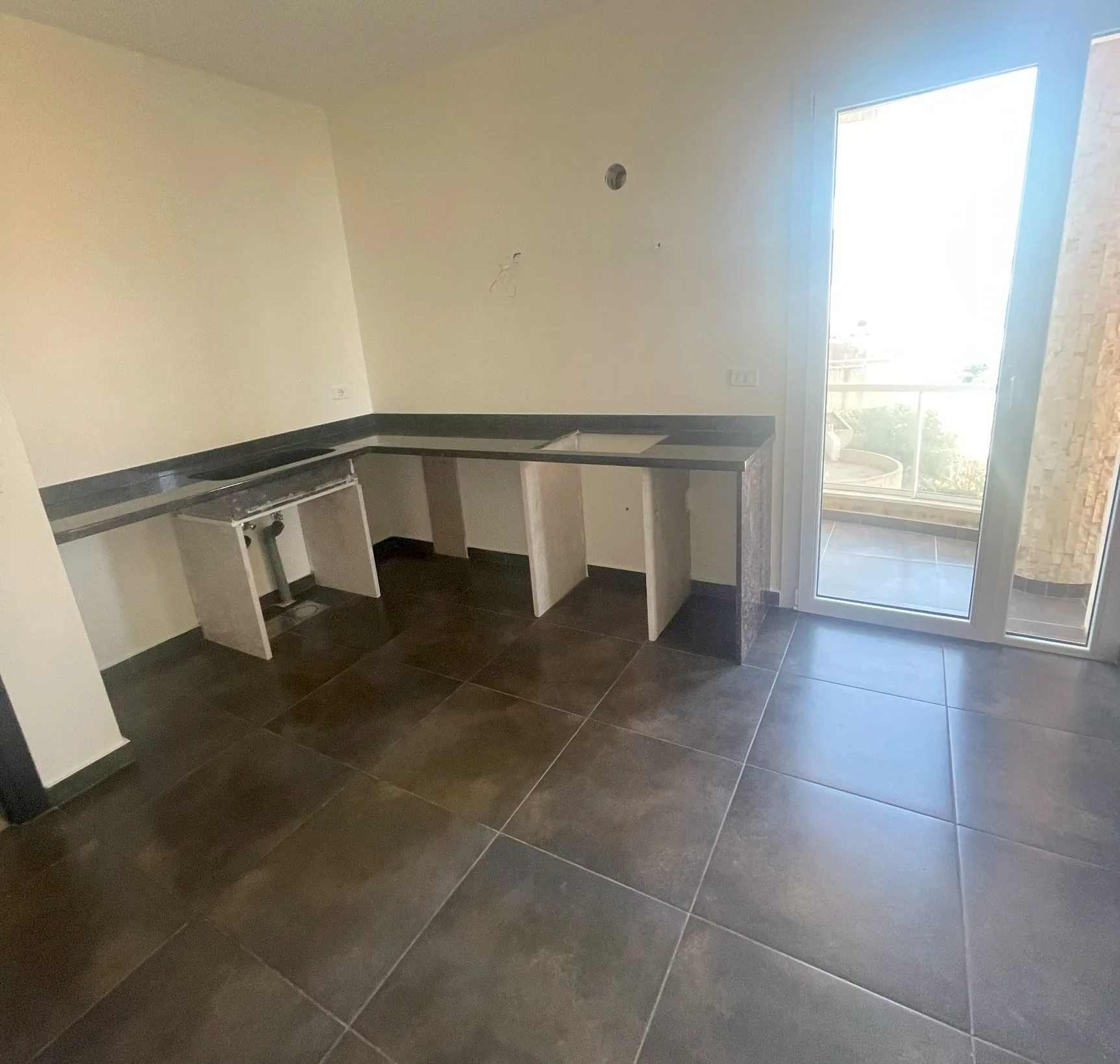 Apartment for Sale in Halate — الصورة 4