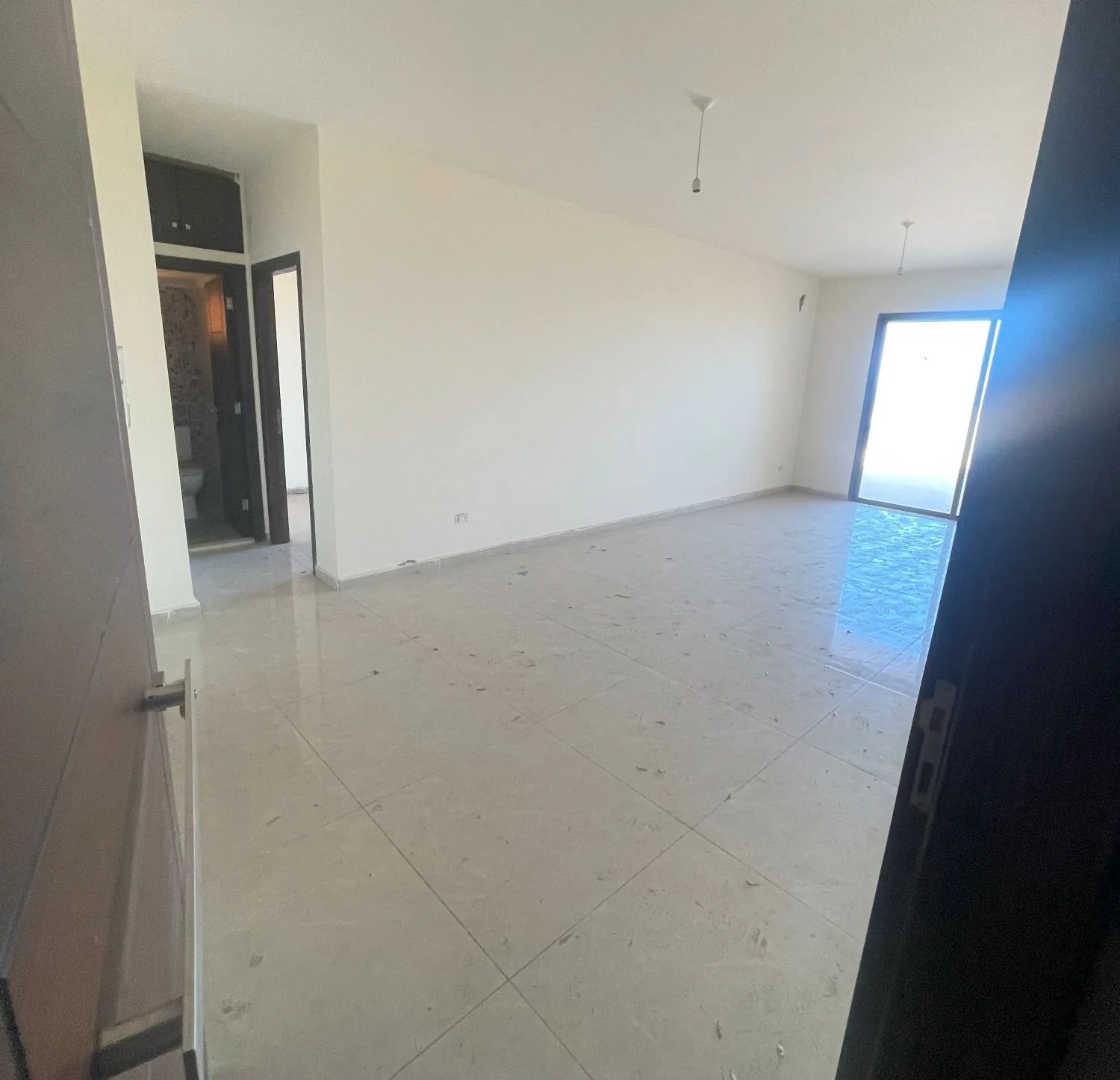 Apartment for Sale – Bouar — الصورة 2