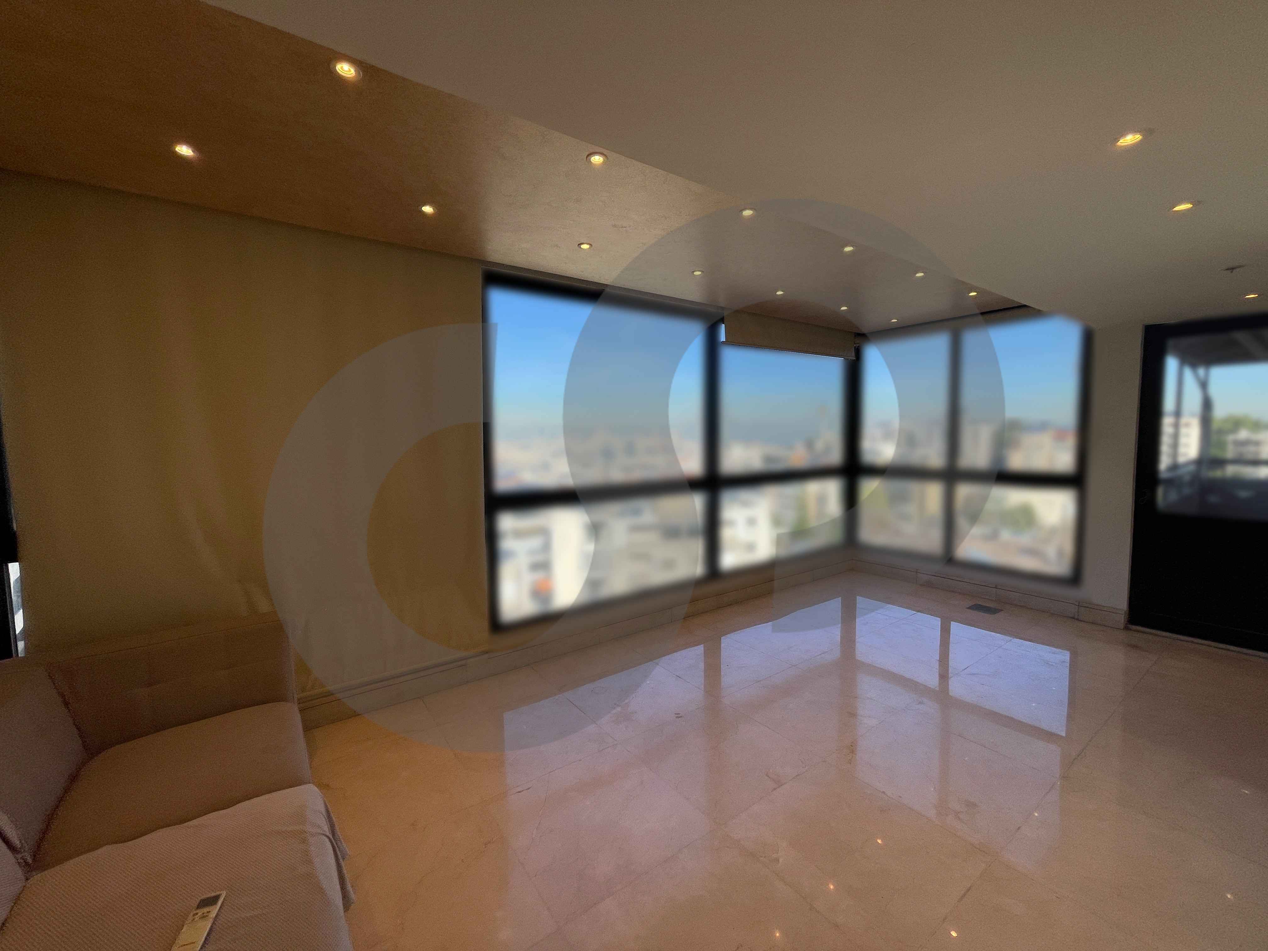 DUPLEX/Hazmieh, Mar Takla /Jacuzzi/AC — الصورة 3