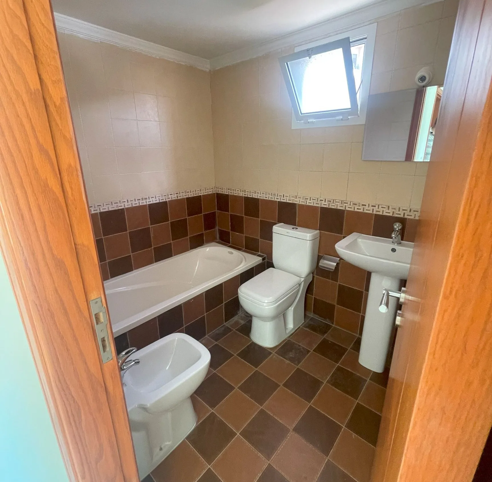 Apartment for Sale in Kfarhbab — الصورة 4