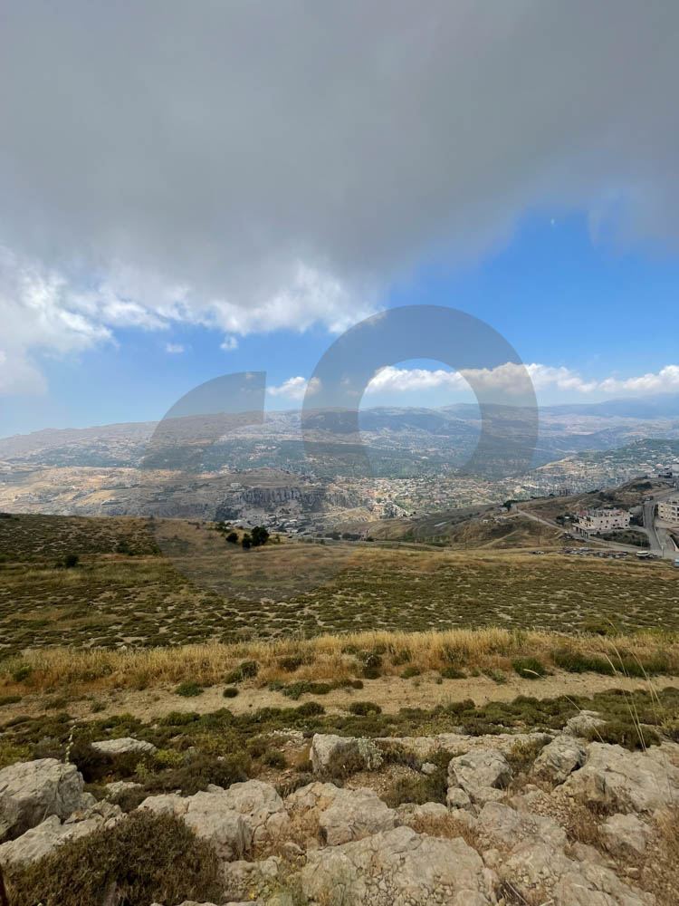 8106 sqm Land | Investment Opportunity | Top Hill | Very Calm area | Panoramic Mountain View — photo 2