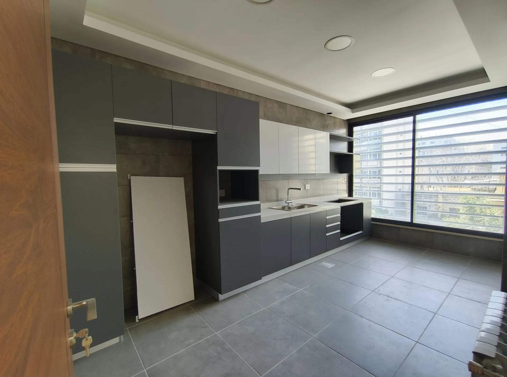 Apartment for Sale in Jal El Dib — الصورة 4