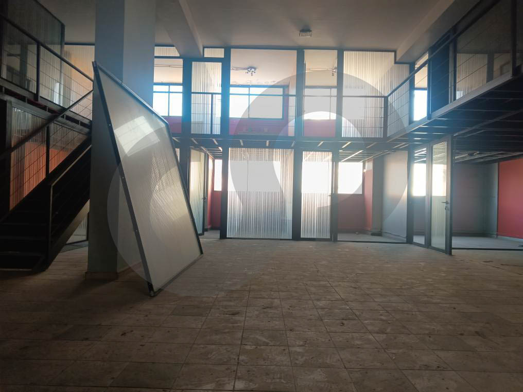 Office for Rent –250 SQM (Additional Floor Added)Achrafie — الصورة 3
