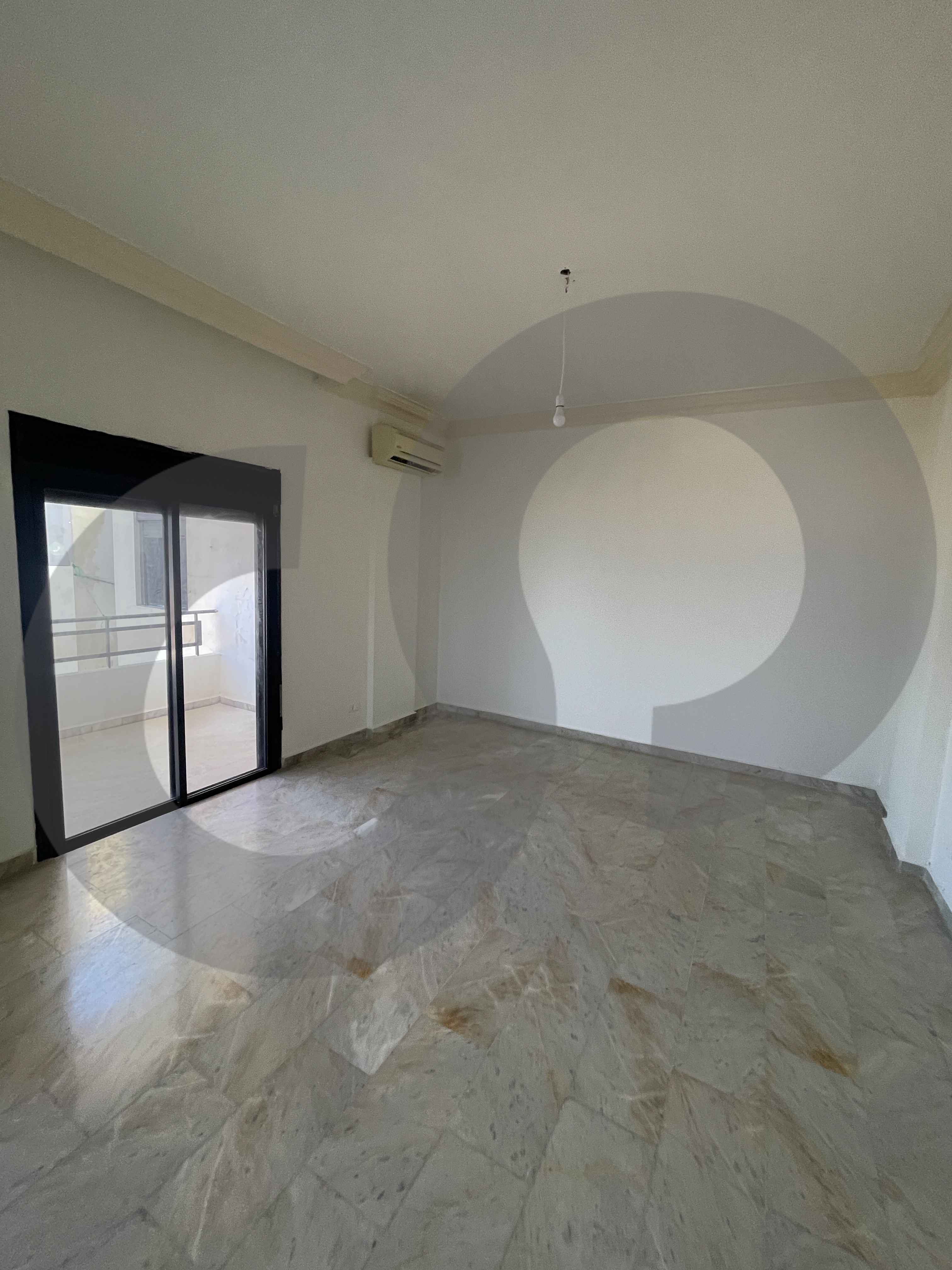 Quiet street/Aamchit, Jbeil / FULL SEA VIEW — الصورة 3