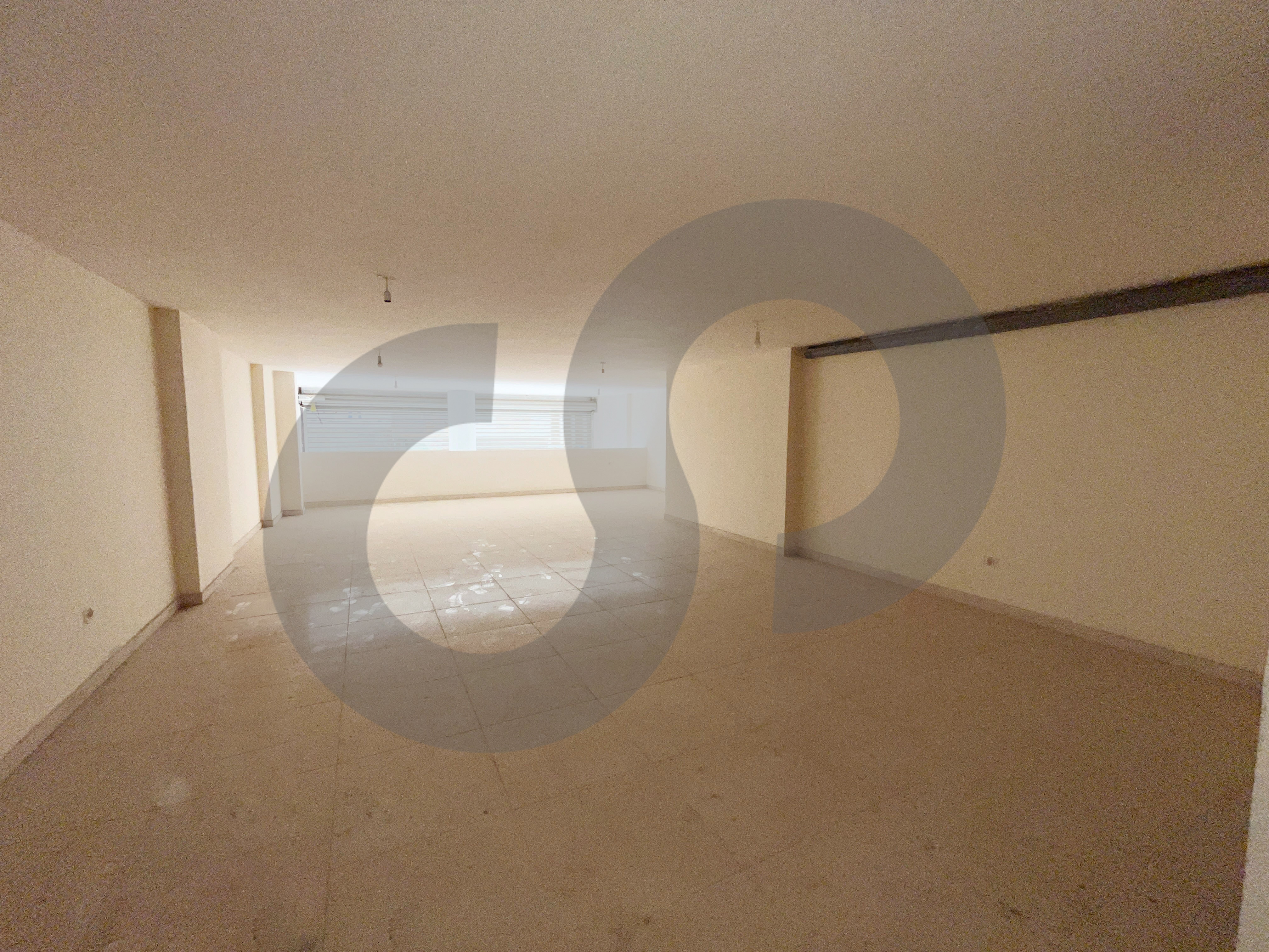 SHOP Ideal for Retail, Office & Professional Use/Prime Ain El Remmaneh,BAABDA — الصورة 2