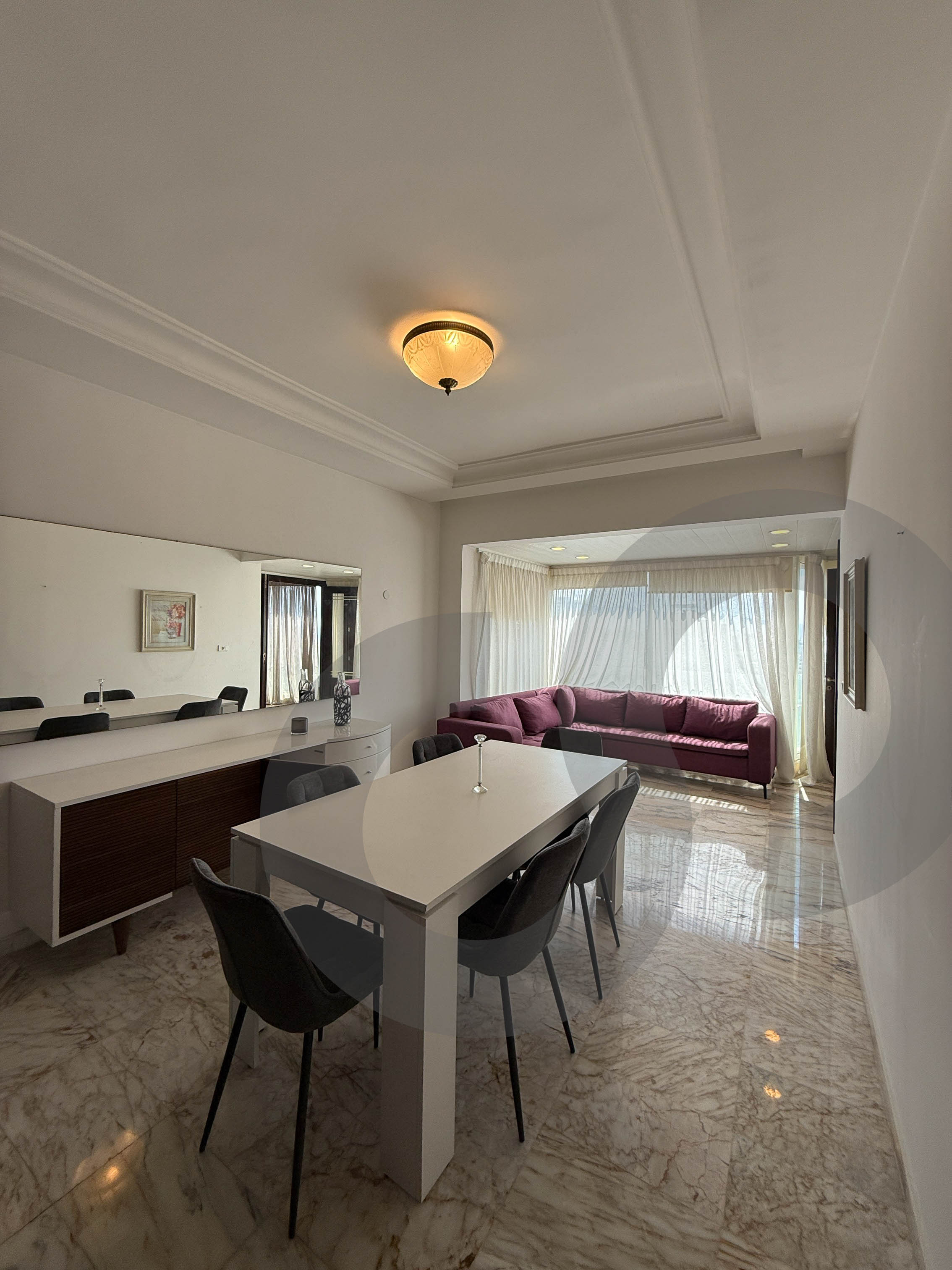 Along verdun also Ramleh Al Baydah luxury high floor sea view fully decorated solar system facility payments furniture available — الصورة 2