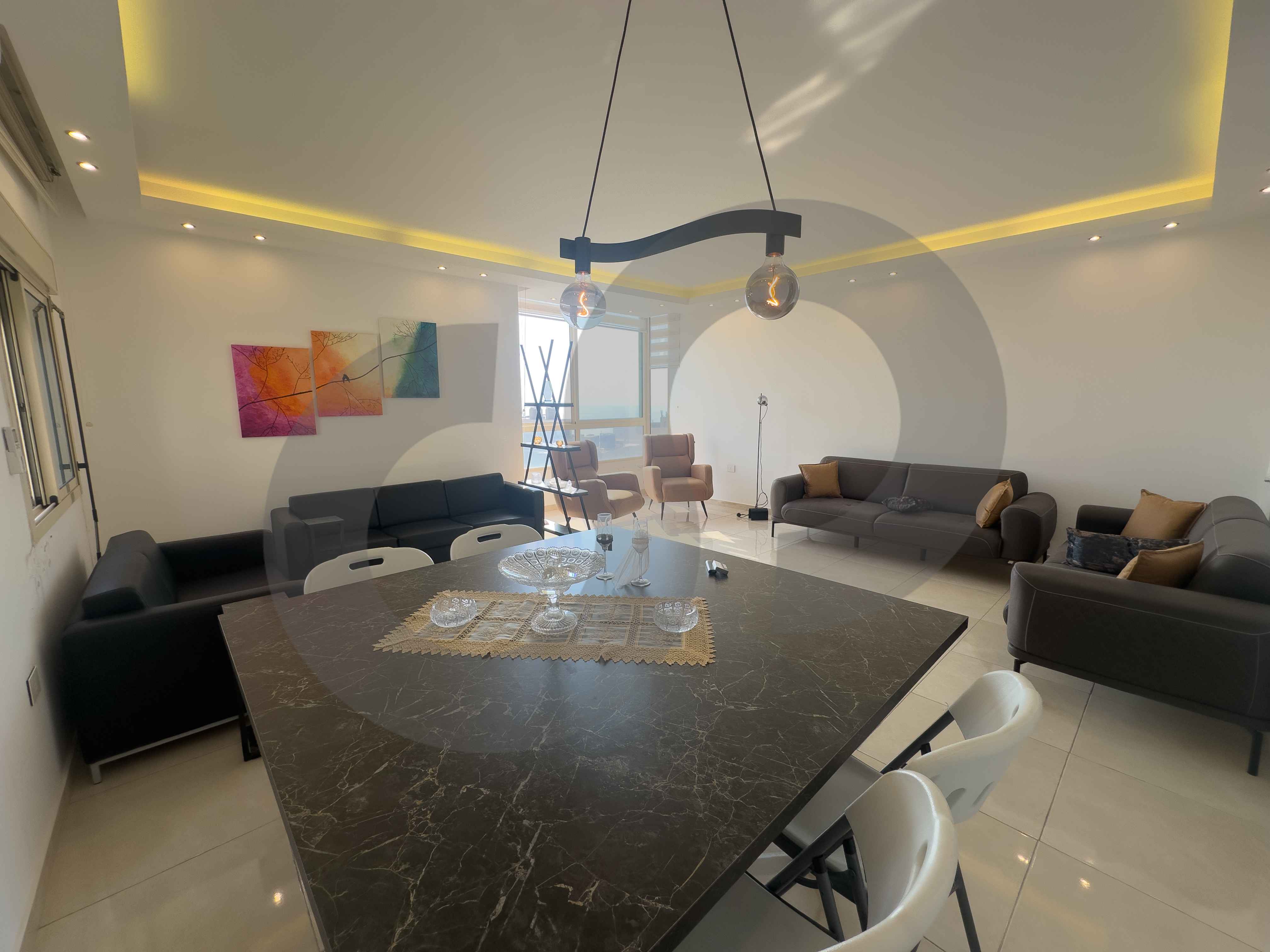 RENTAL DEAL/ Fully Furnished and Equipped/Sea View/Prime Location/BLAT,JBEIL — الصورة 2
