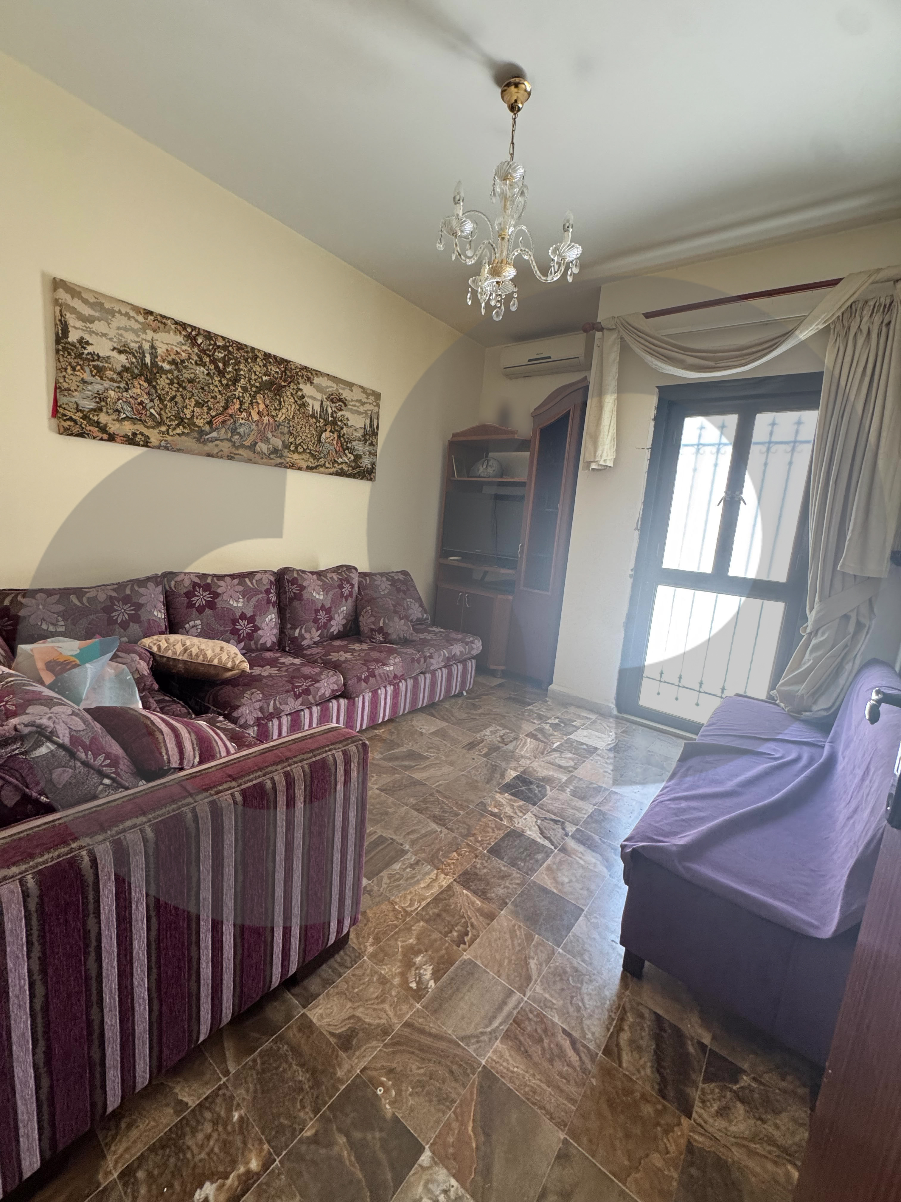 RENT/FULLY FURNISHED/well-maintained/peaceful living environment/Haret Sakher,KESEROUAN — الصورة 3