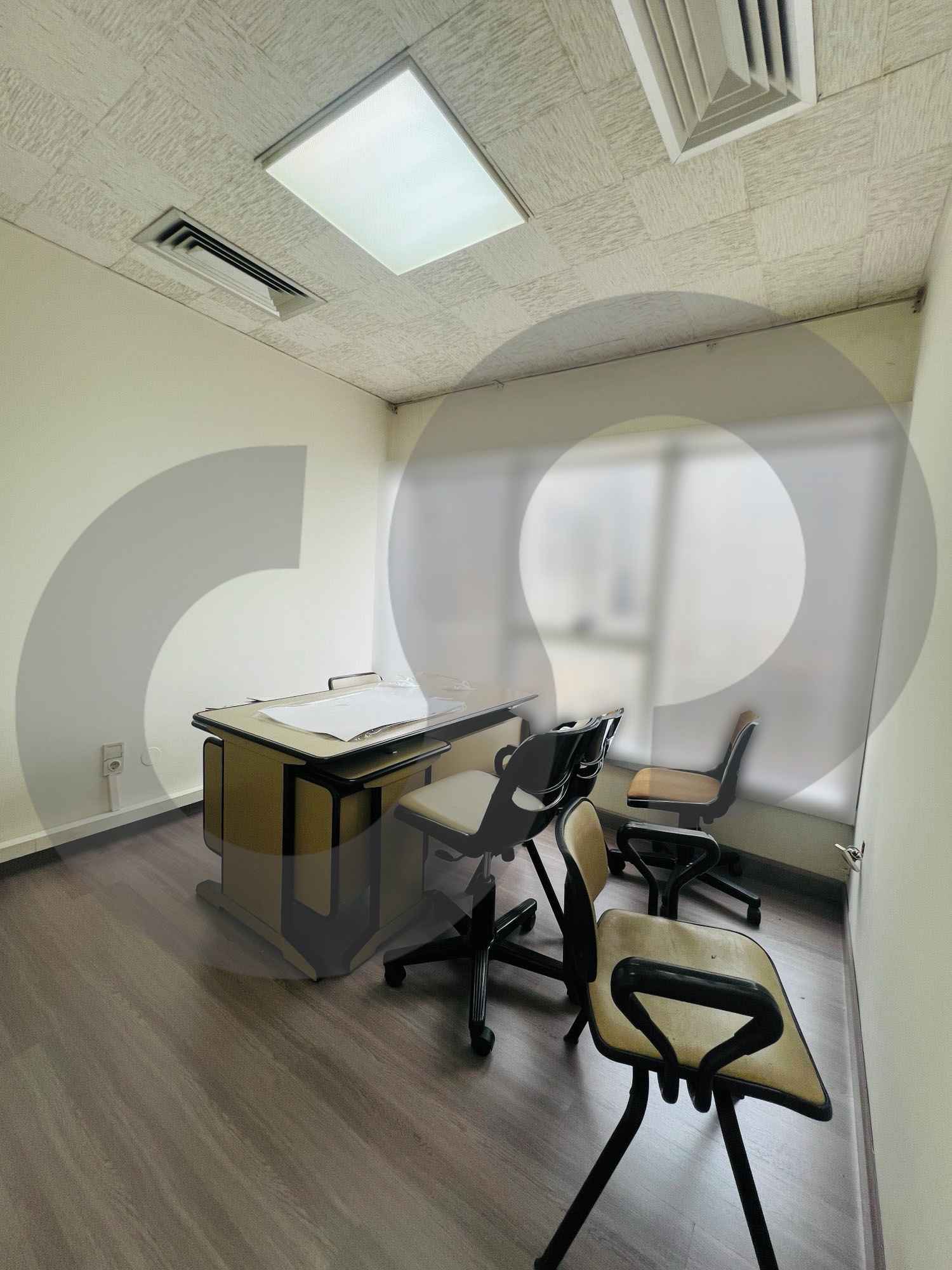 PRIME LOCATION OFFICE/ICONIC BUILDING/Kaslik,KESEROUAN — الصورة 3