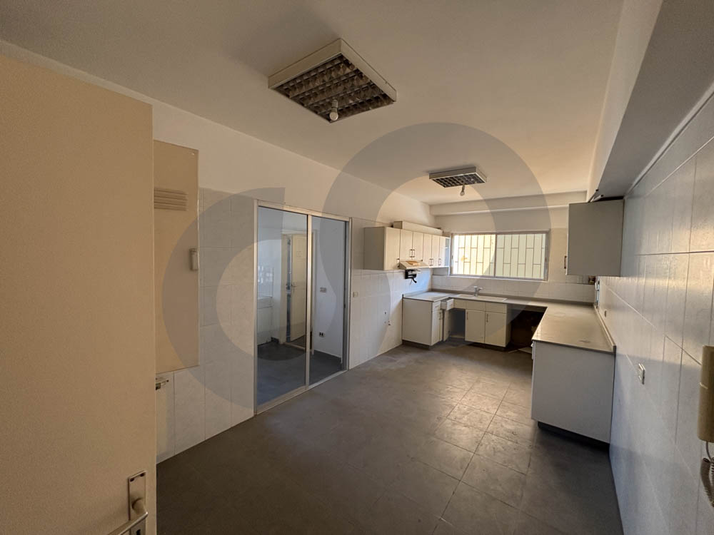 PANORAMIC VIEW / STARTEGIC LOCATION / AIN AL MRAISEH-BEIRUT — الصورة 3