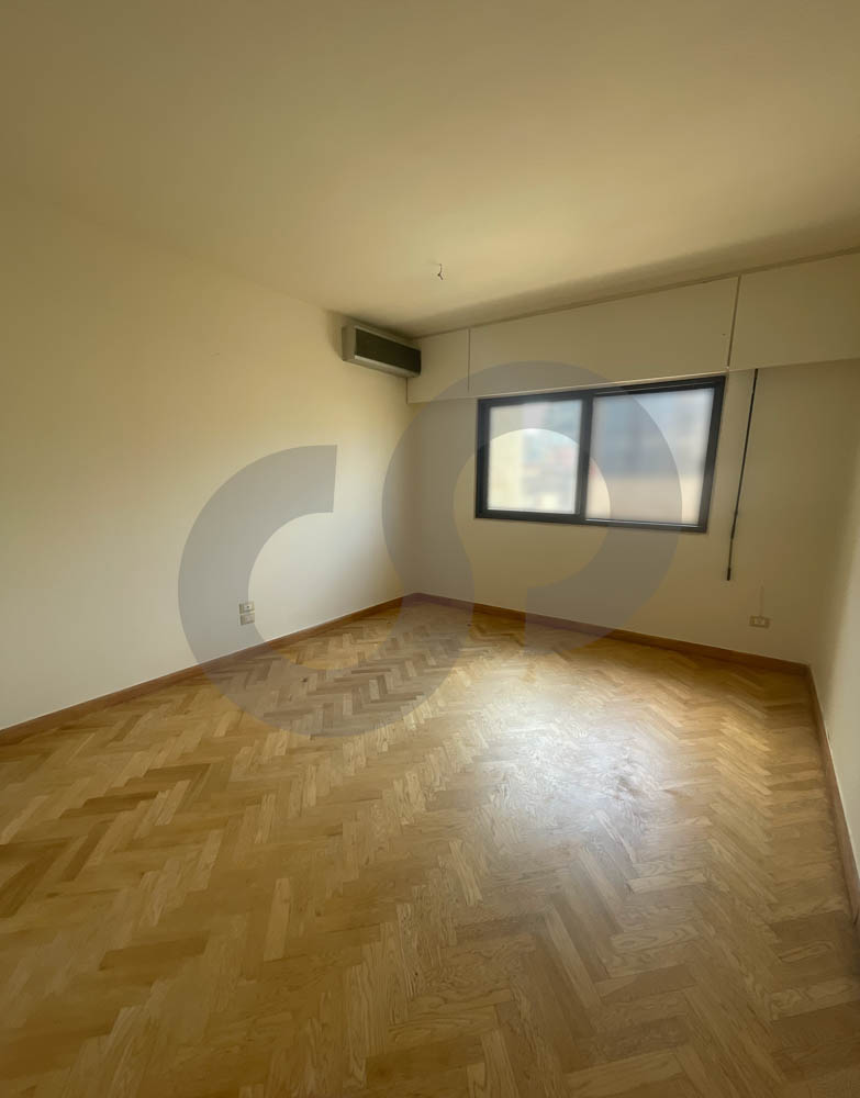 RENTAL/Prime AND convenient location/Sodeco,Beirut /REF#EN140101. — photo 2