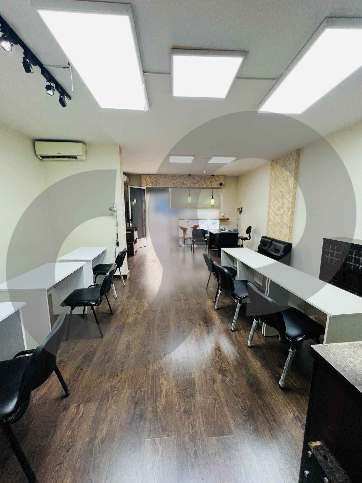 SHOP/ on the main road in Haret Sakher,KESEROUAN /Easy Access — الصورة 3