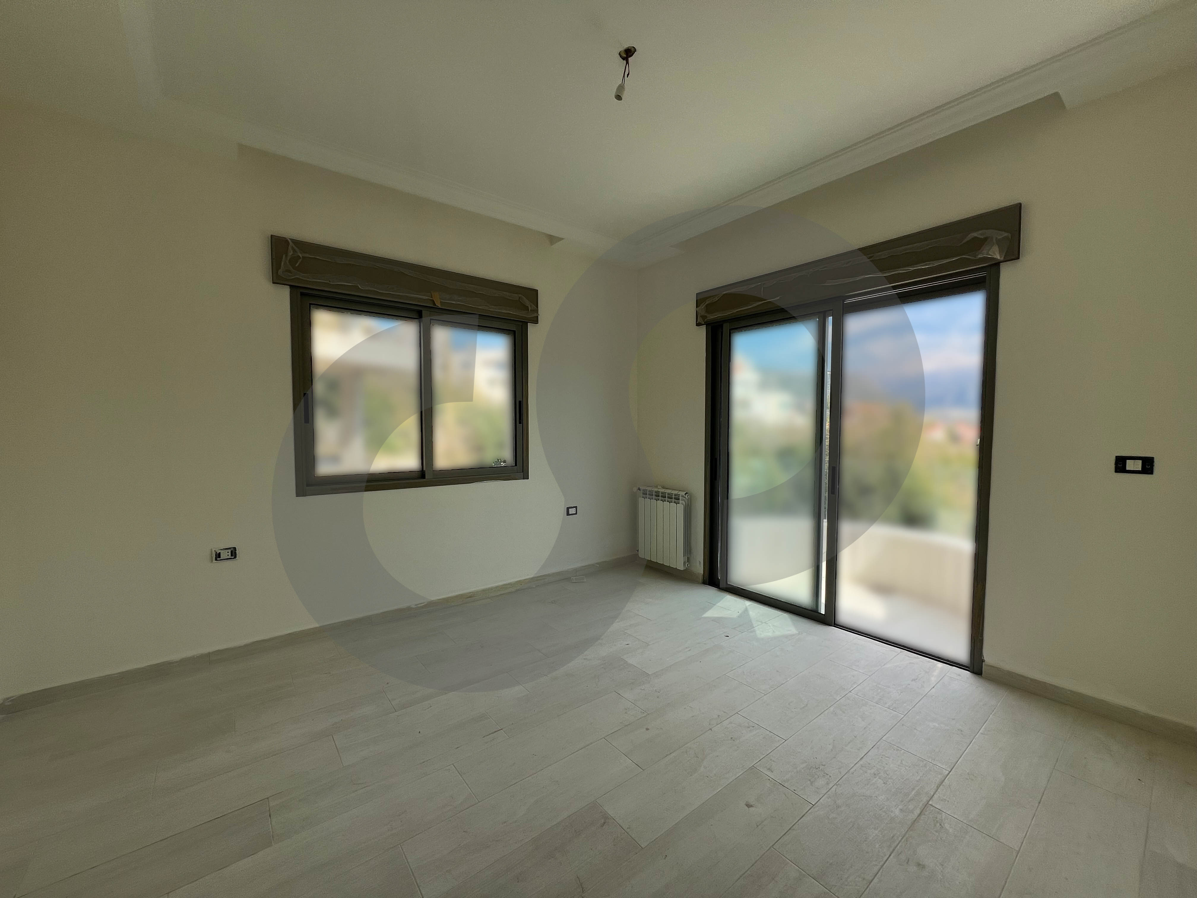 VILLA WITH PANORAMIC MOUNTAIN VIEW IN AAJALTOUN — الصورة 3