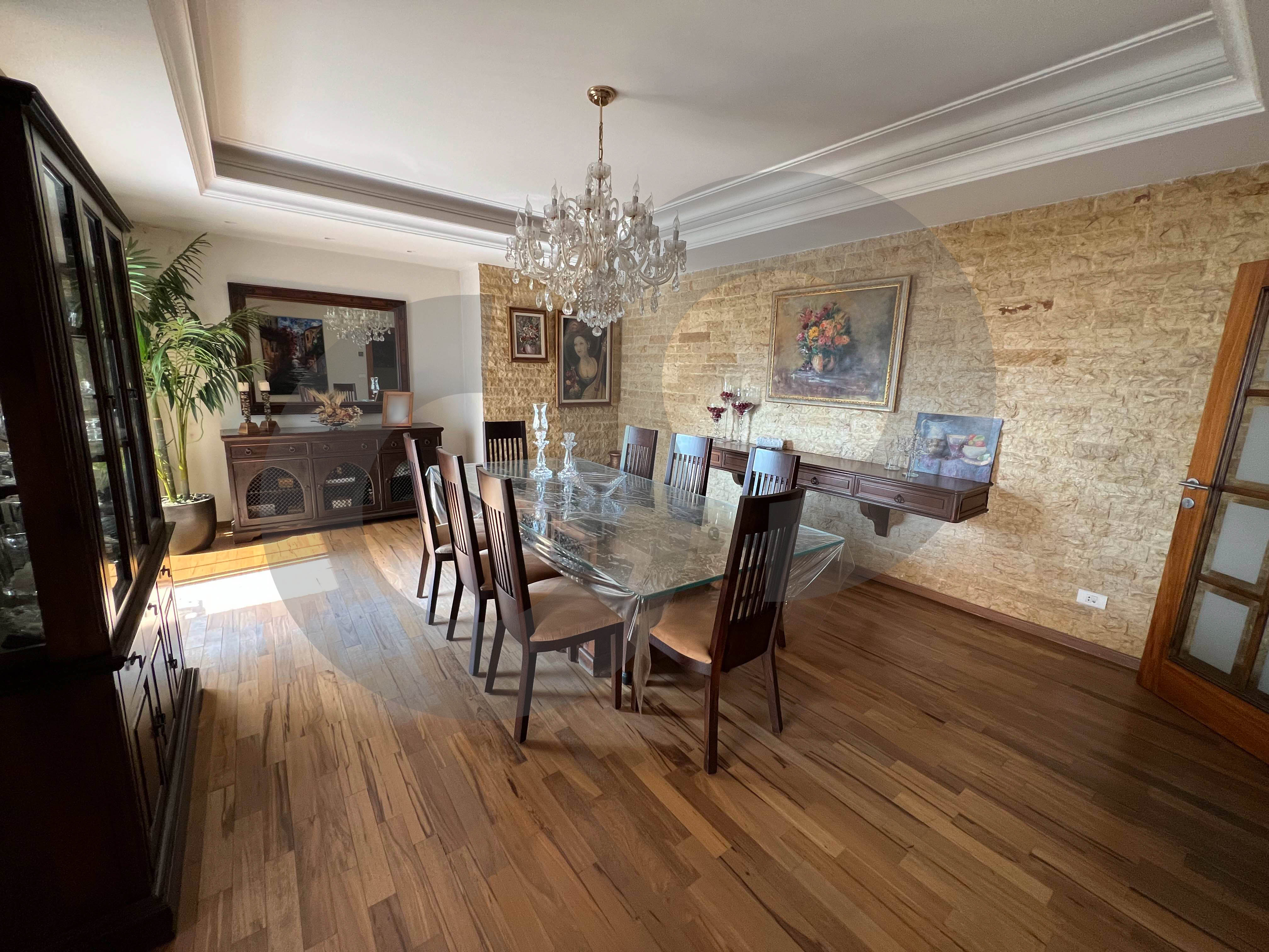 300 sqm Apartment in Baouchrieh – For Sale — الصورة 2