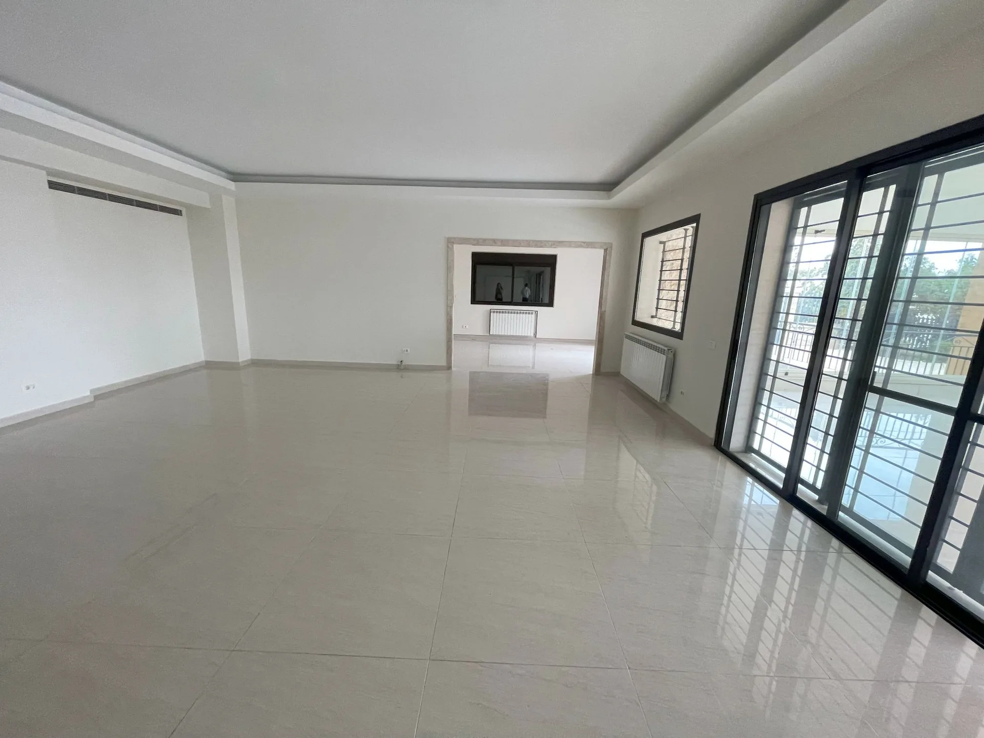 Apartment for Sale in Kfarhbab — الصورة 4