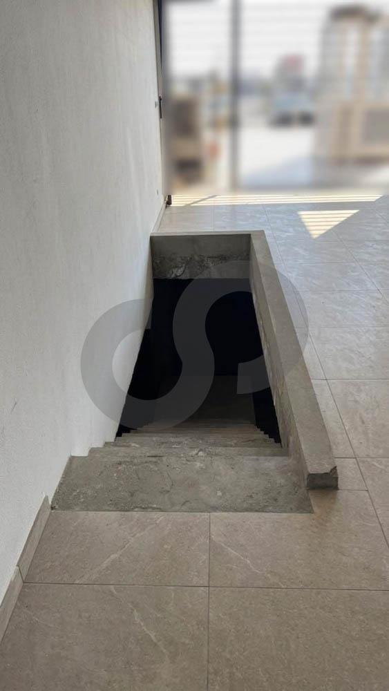 STRATEGIC LOCATION / PRIME COMMERCIAL OPPORTUNITY / SAFRA-KESEROUAN — الصورة 3