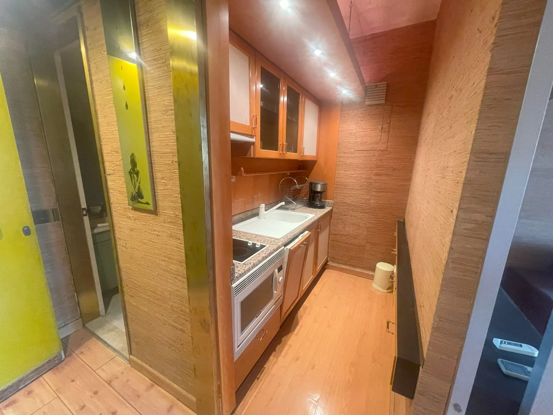 Chalet for Rent or Sale in Tabarja — الصورة 4