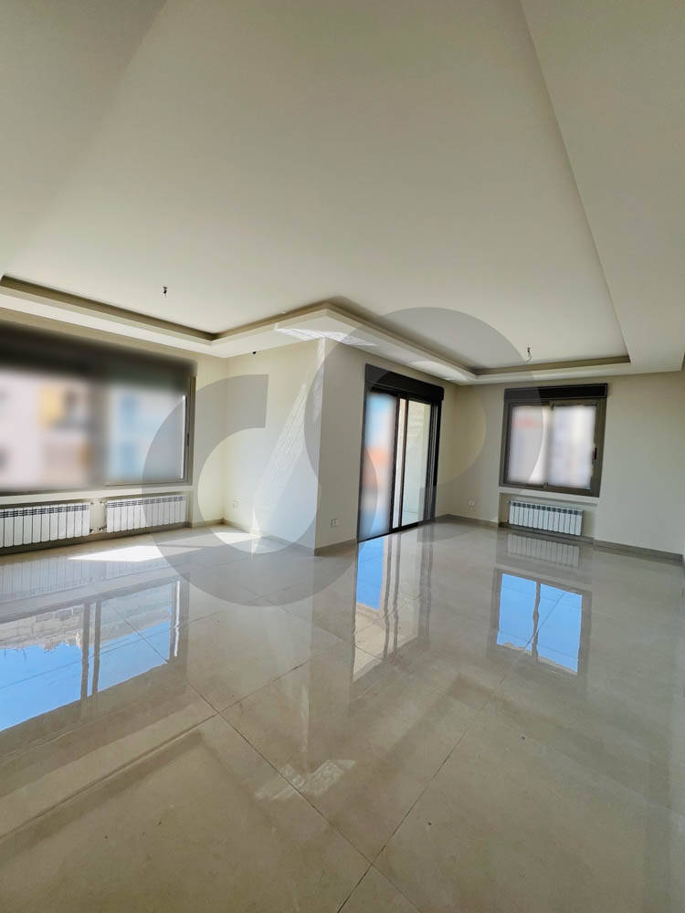 brand-new/luxurious building/high-quality finishes/HARET SAKHER,KESEROUAN — الصورة 2