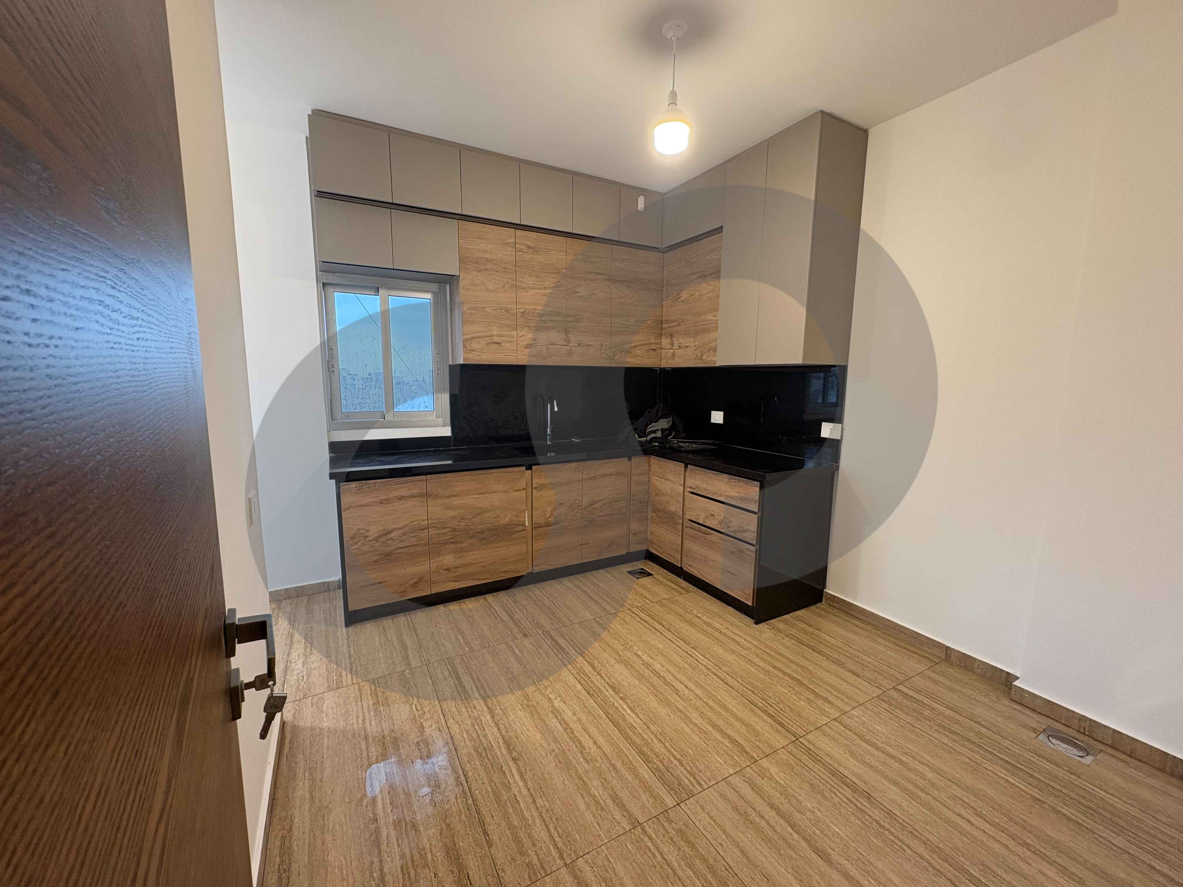 Modern living IN ZOUK MOSBEH ! — الصورة 2