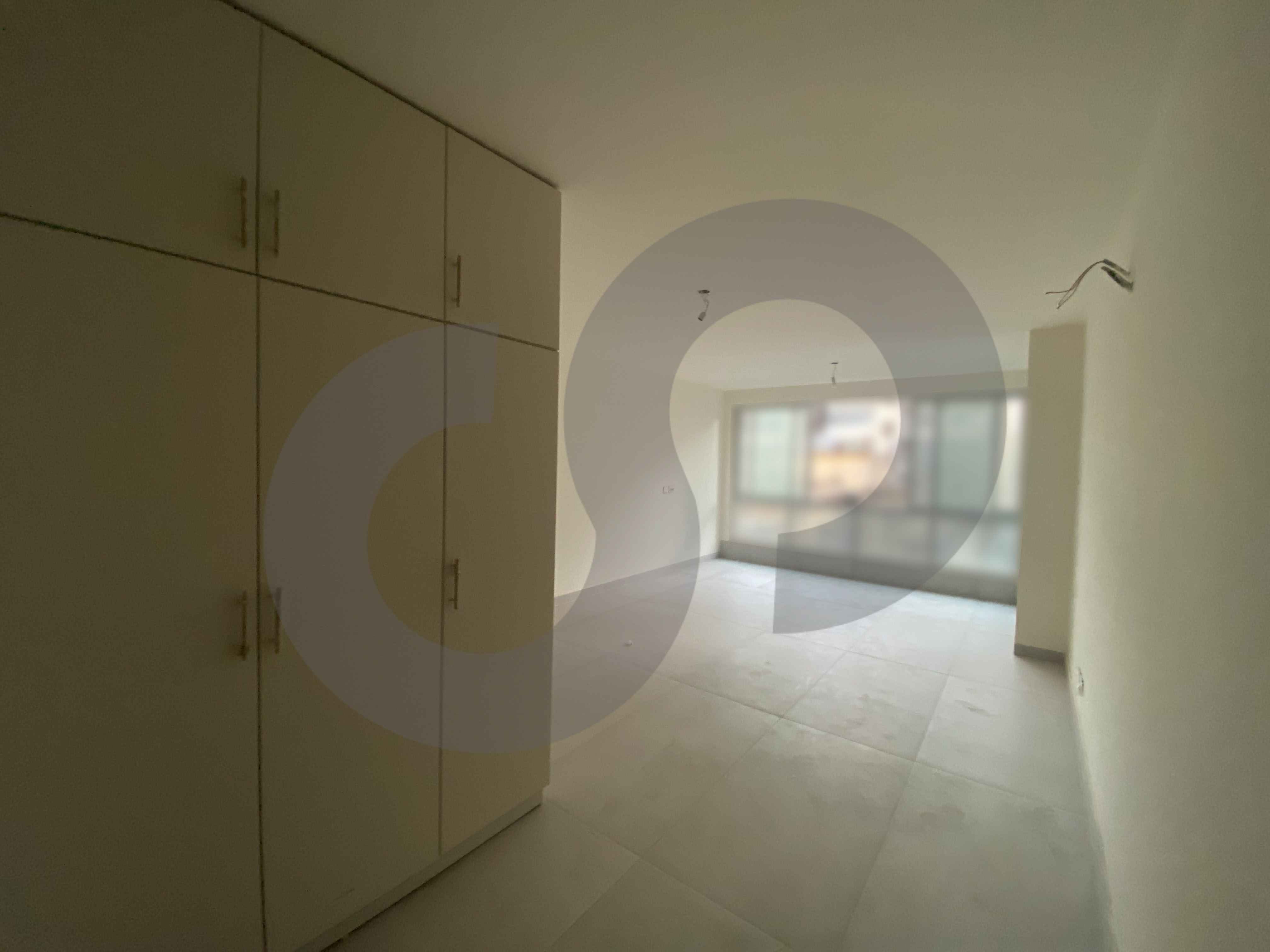 BRAND NEW/well-designed residence/TALLET EL KHAYAT/BEIRUT — الصورة 2