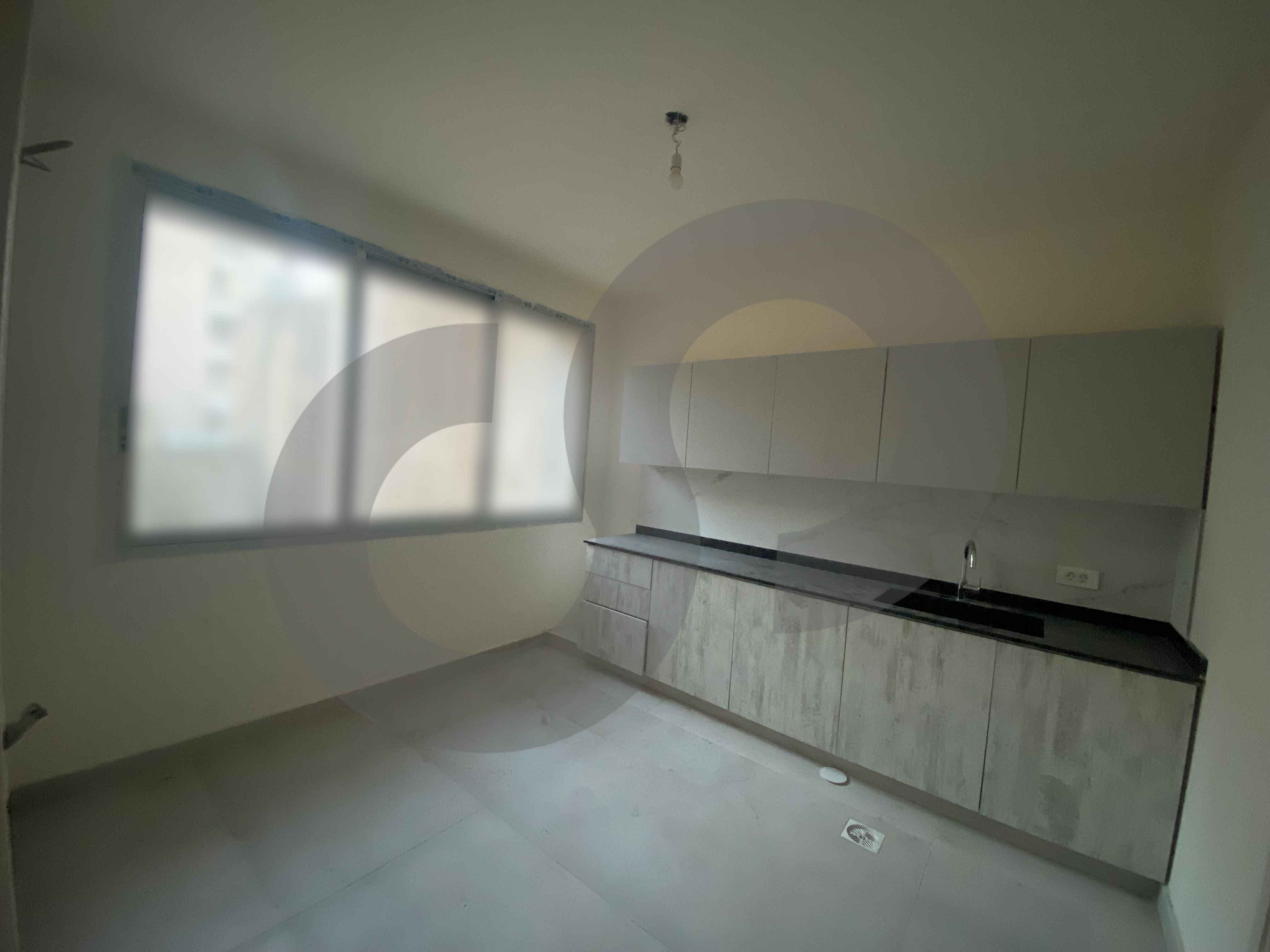 BRAND NEW/well-designed residence/TALLET EL KHAYAT/BEIRUT — الصورة 3