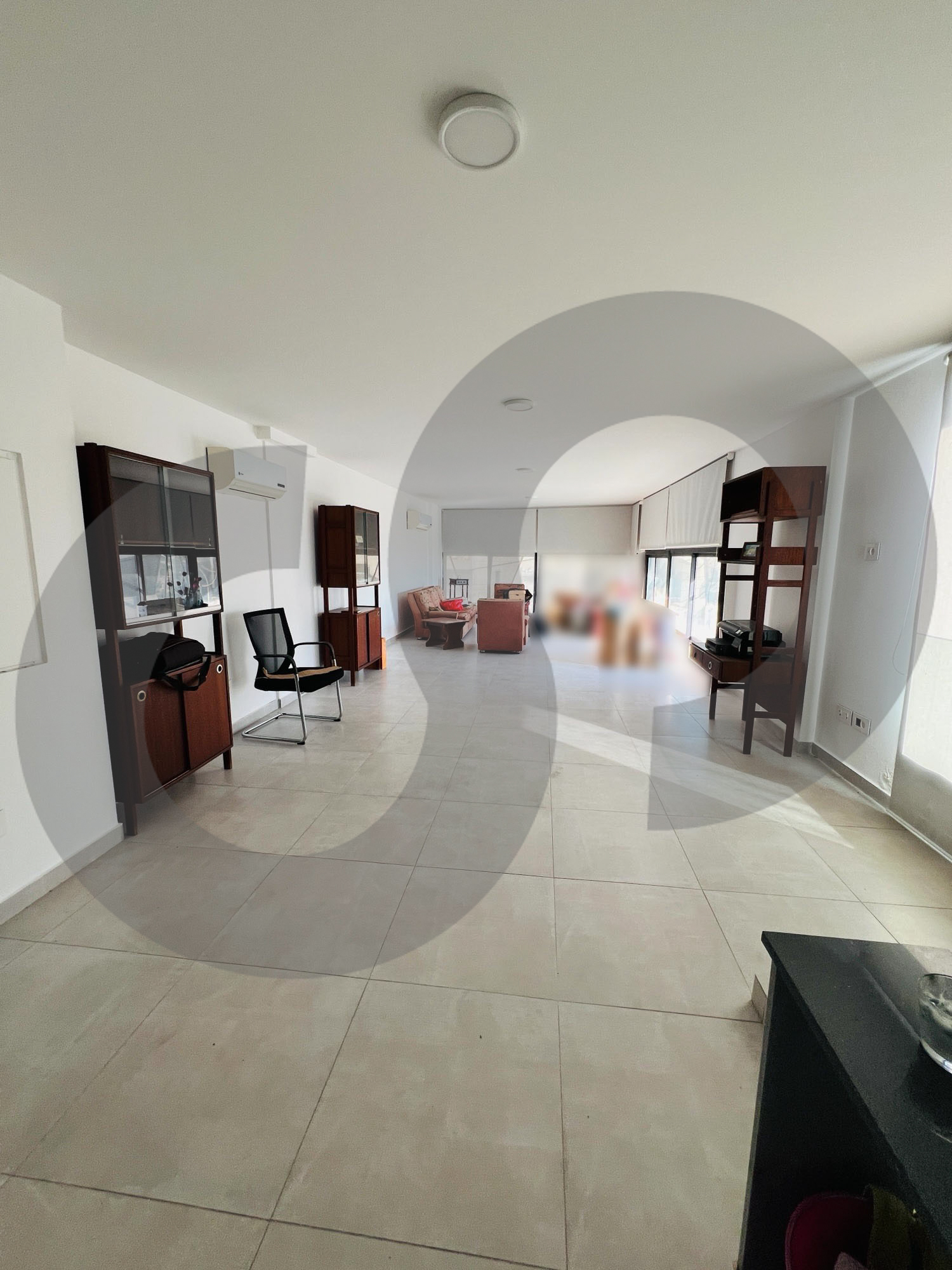 OFFICE/ well-maintained/ADMA,KESEROUAN /excellent visibility — الصورة 2