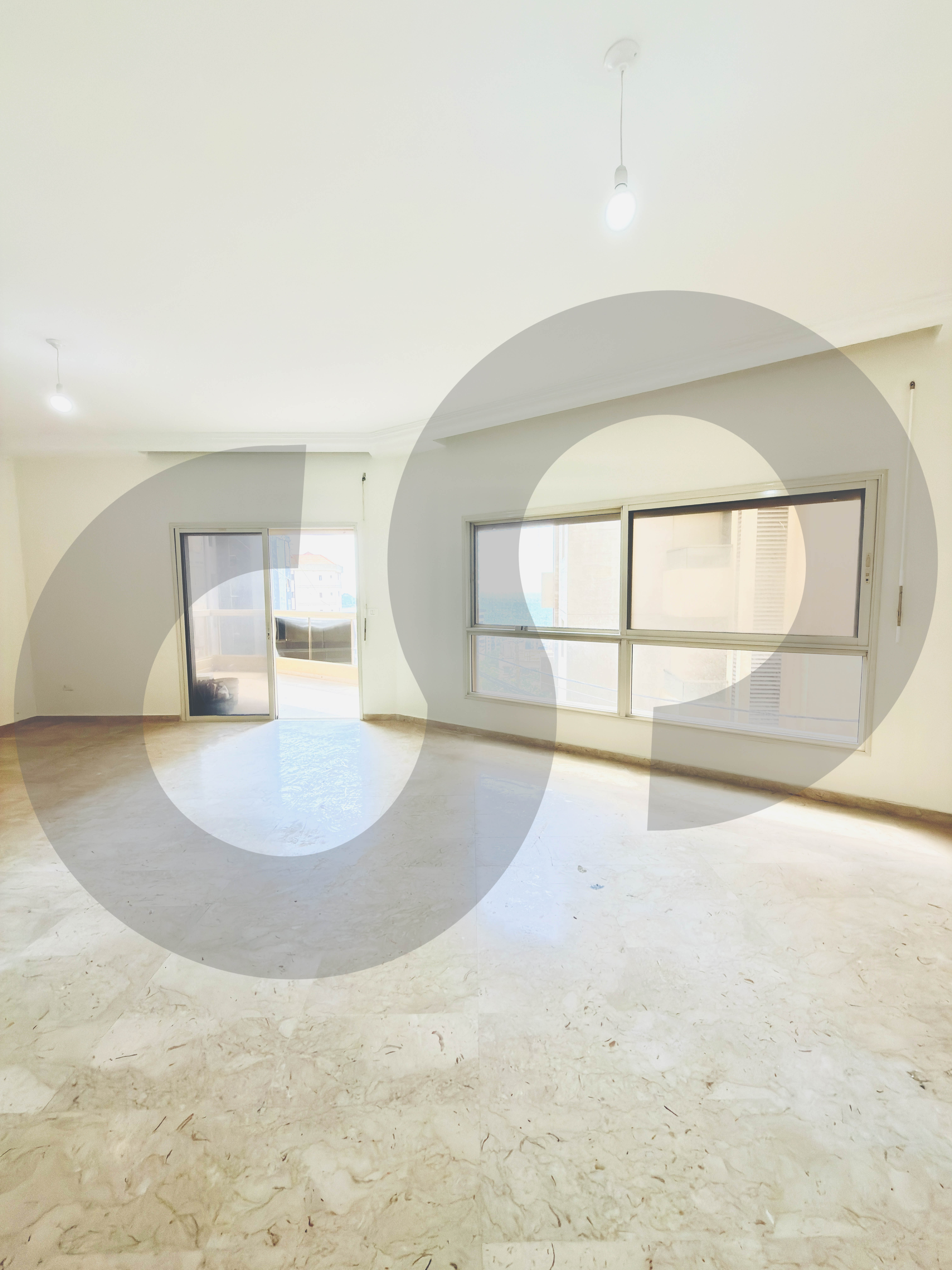 sea view, covered parking, balcony, Haret Sakher — الصورة 2