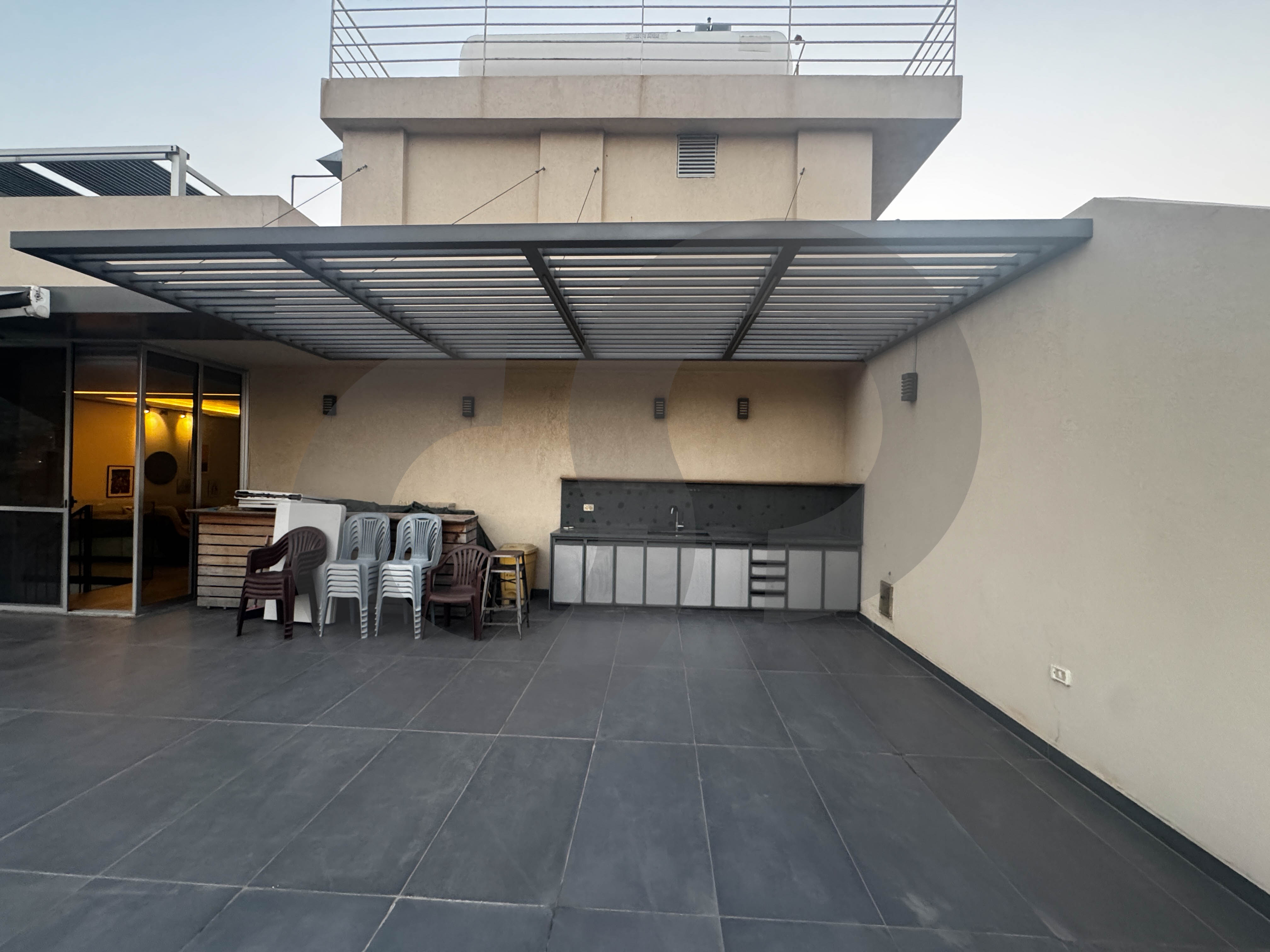 A beautiful and elegant duplex apartment located in Ain Remaneh — الصورة 3