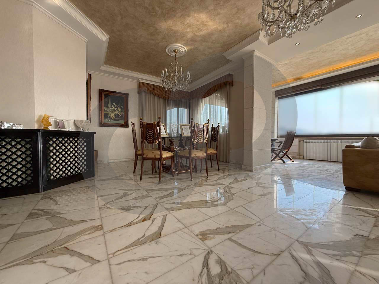 330 SQM Luxury Apartment – Prime Fanar Location — الصورة 2