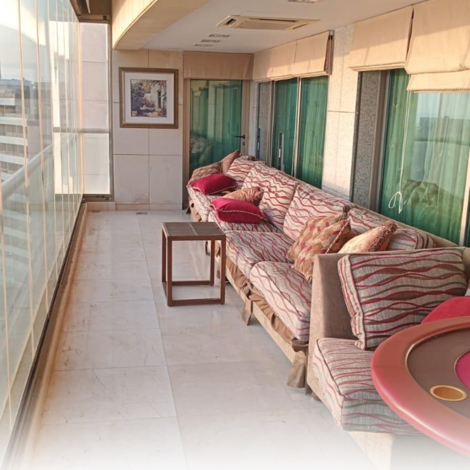 Apartment for Sale in Raouche — الصورة 3