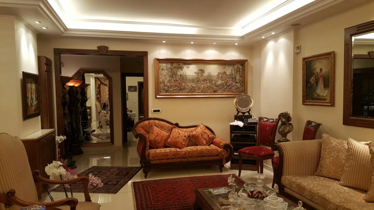 Apartment for Sale In Mar Takla - Hazmieh — الصورة 5