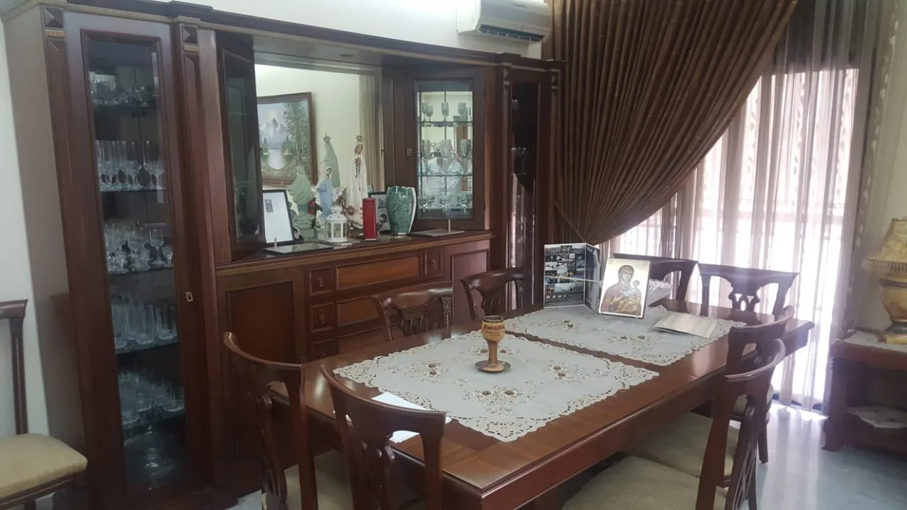 Apartment for Sale in Jdeideh — الصورة 3