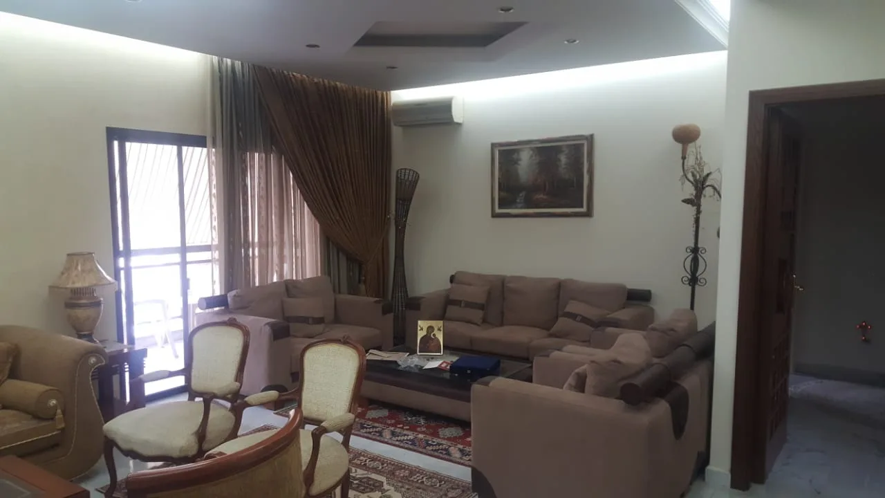 Apartment for Sale in Jdeideh — الصورة 4