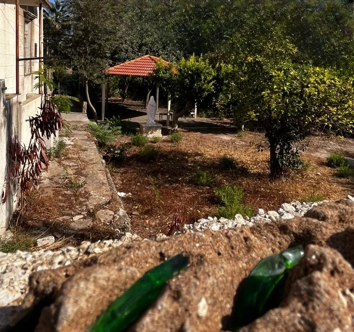 Land & House for Sale in Sin El Fil — الصورة 4